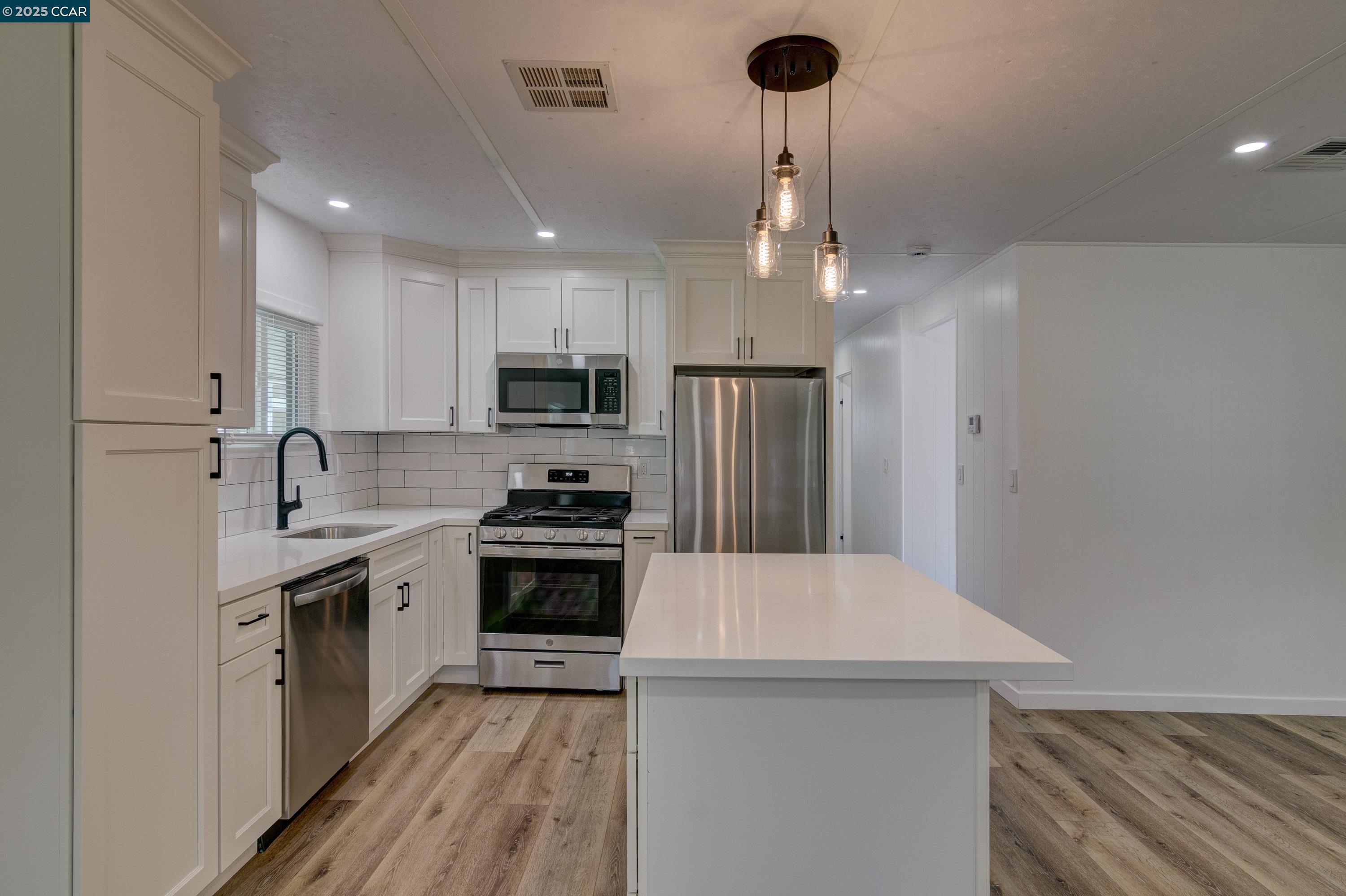 2007 DALIS DRIVE # 36