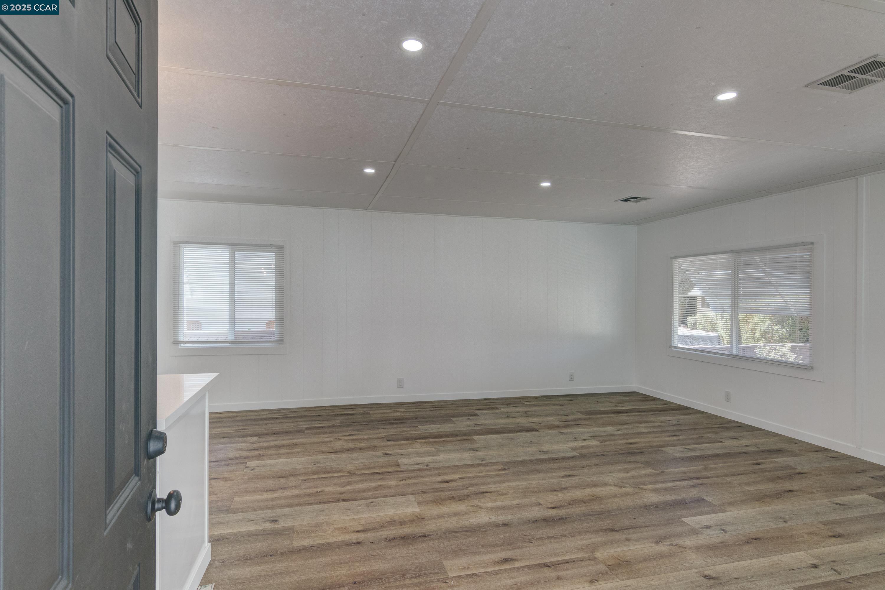 2007 DALIS DRIVE # 36