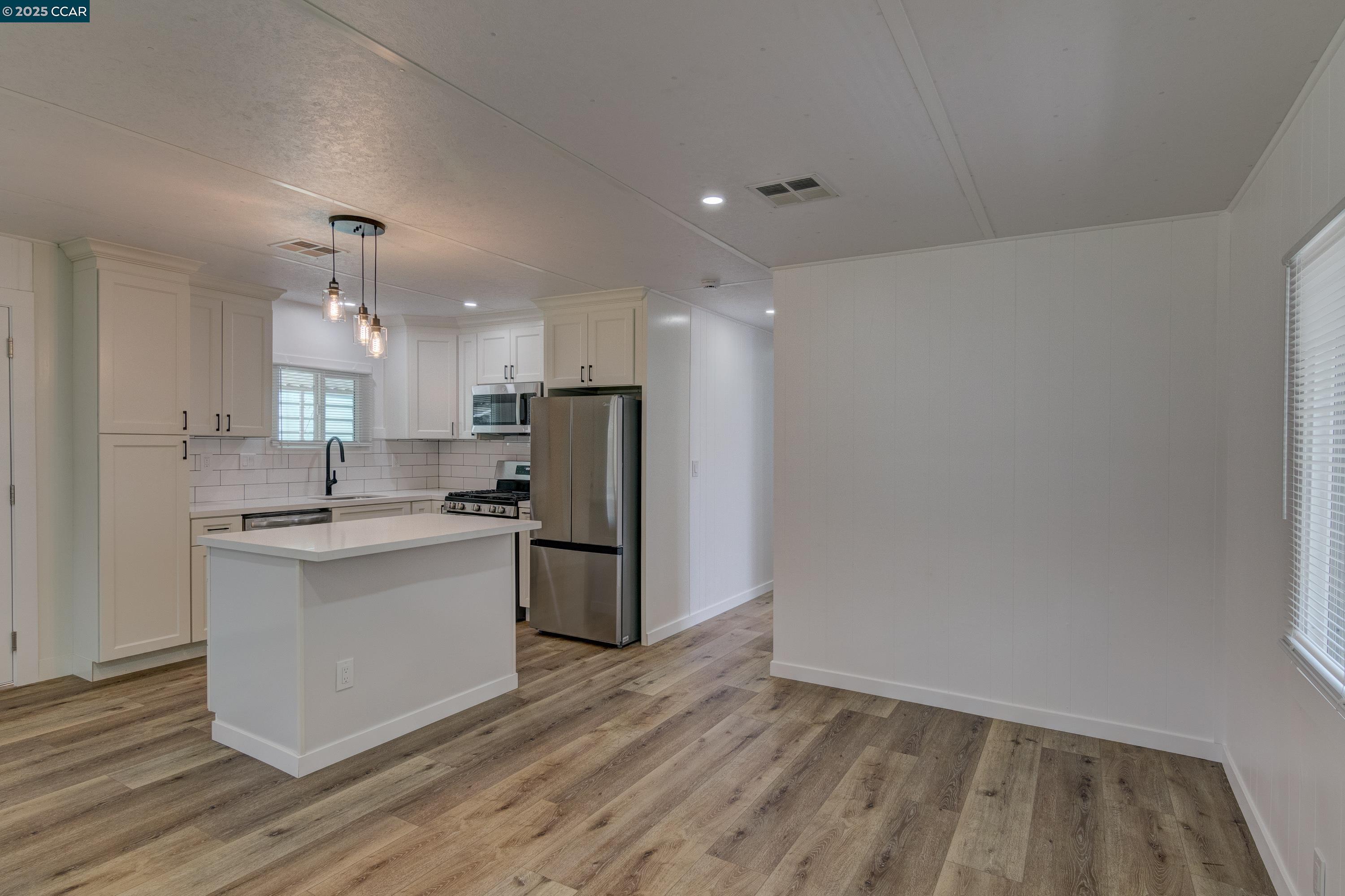 2007 DALIS DRIVE # 36