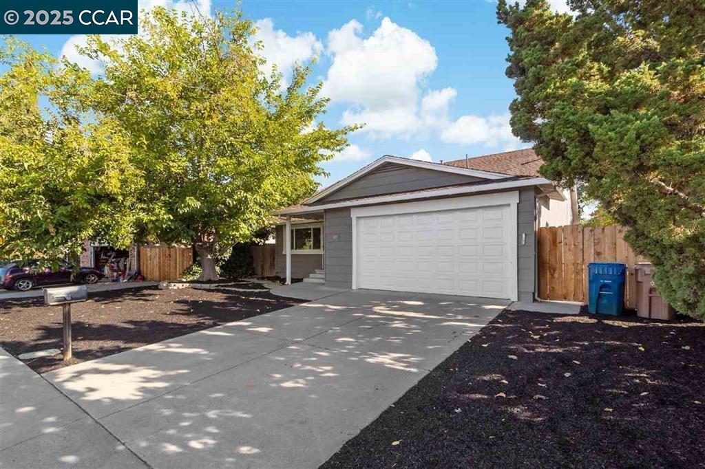 3325 G St