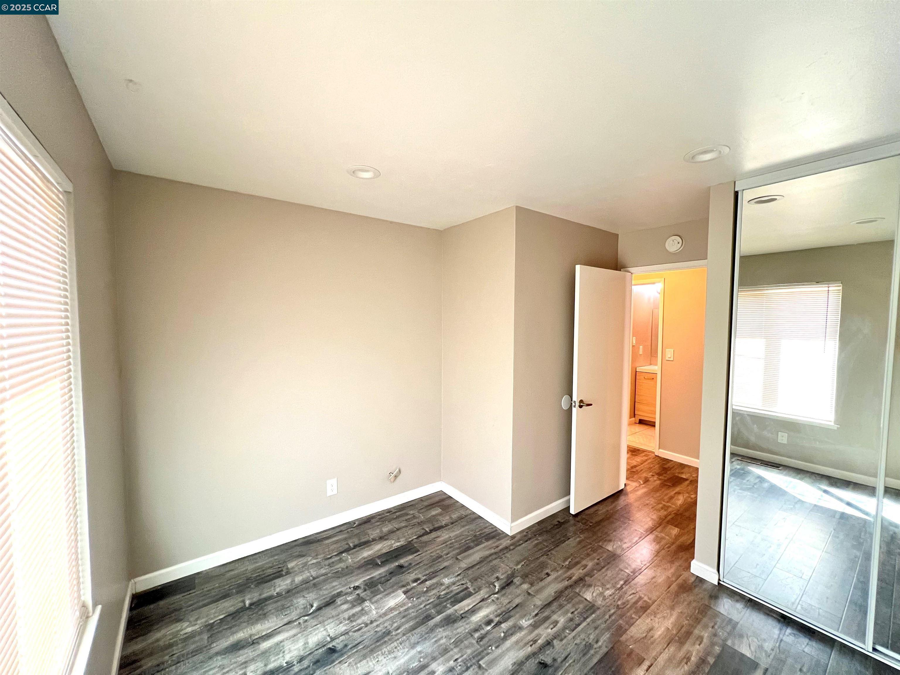 3325 G St