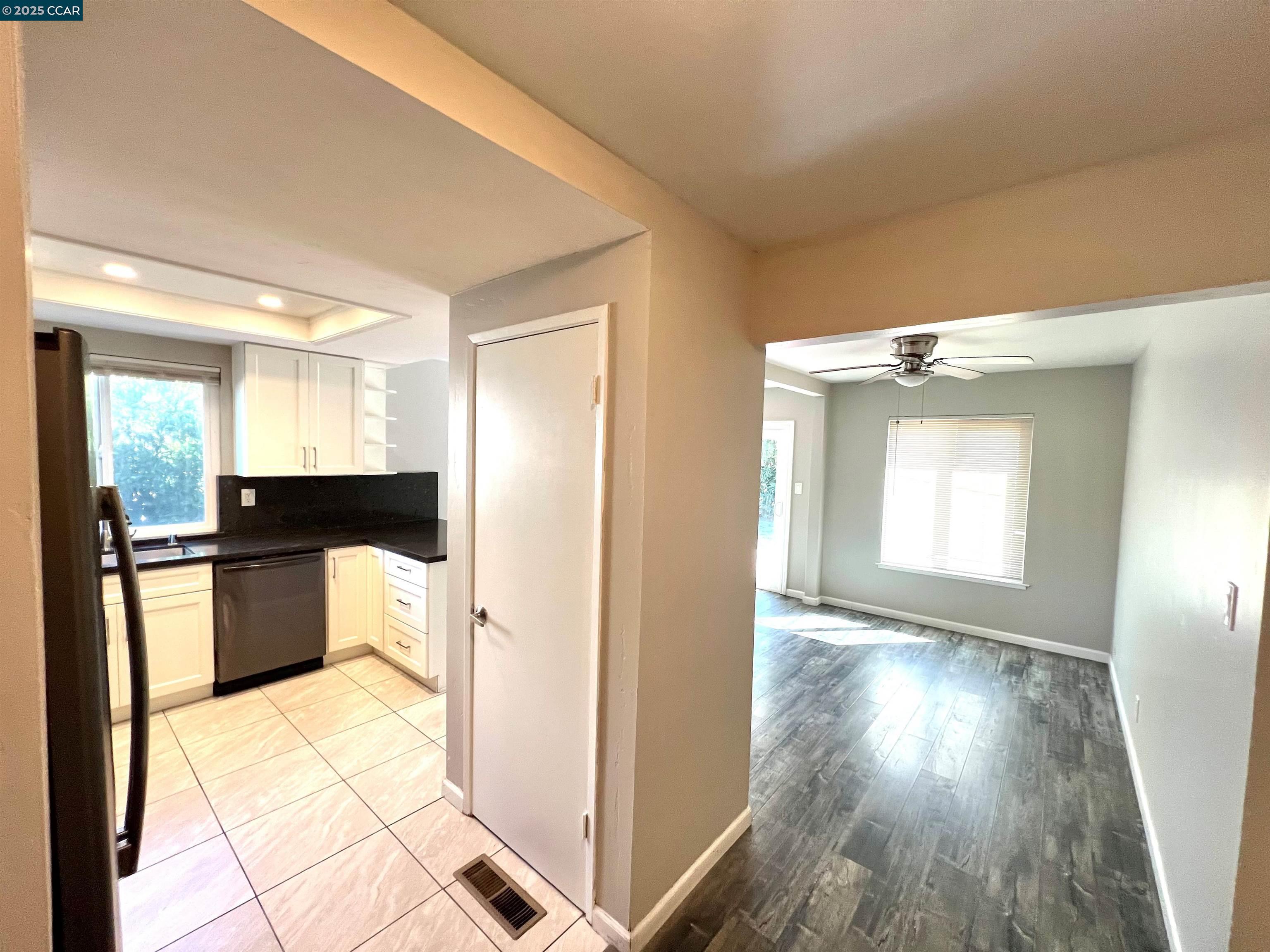 3325 G St