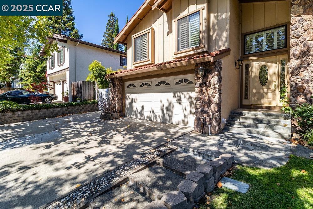 987 Morello Ave