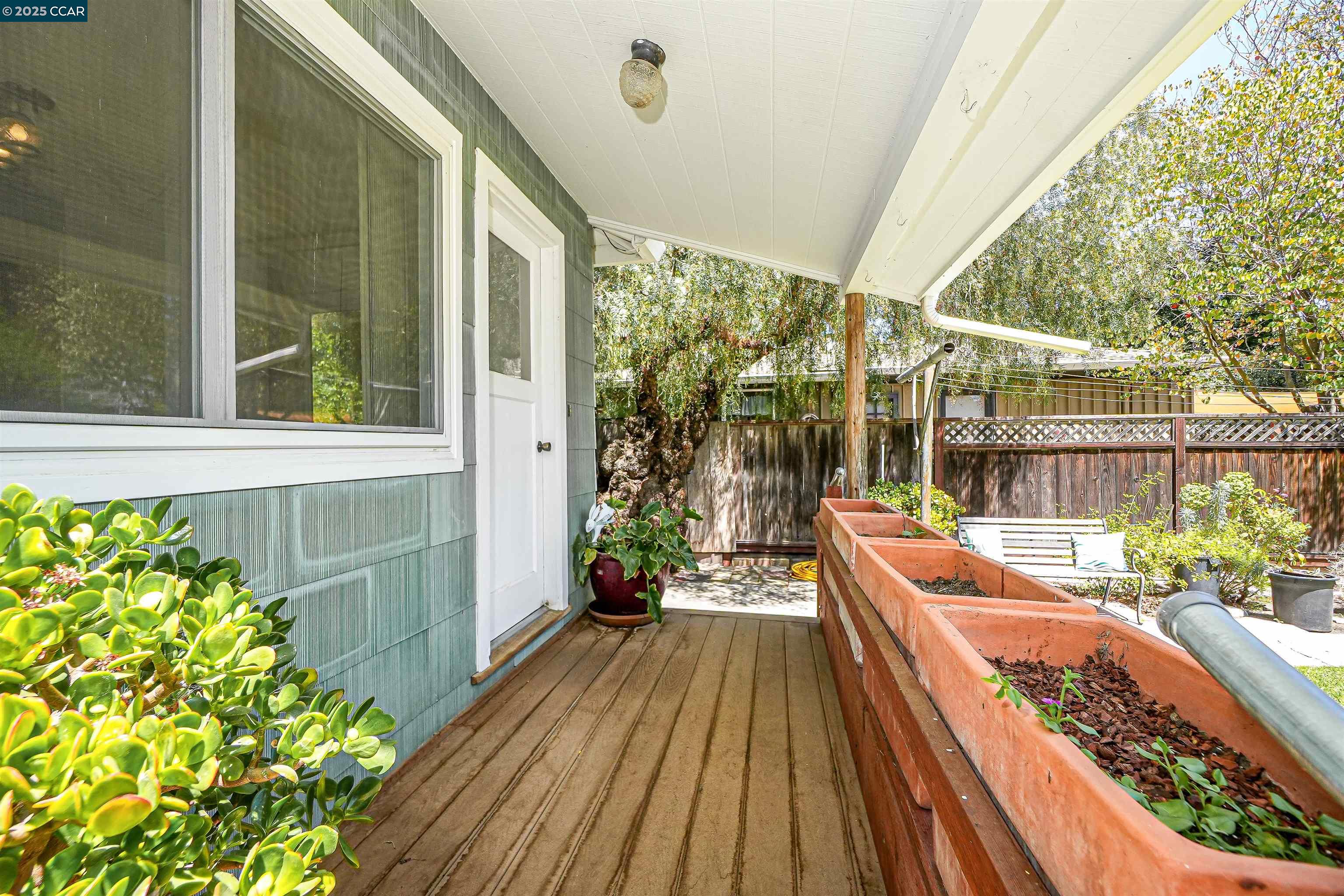 160 S Cody Ln