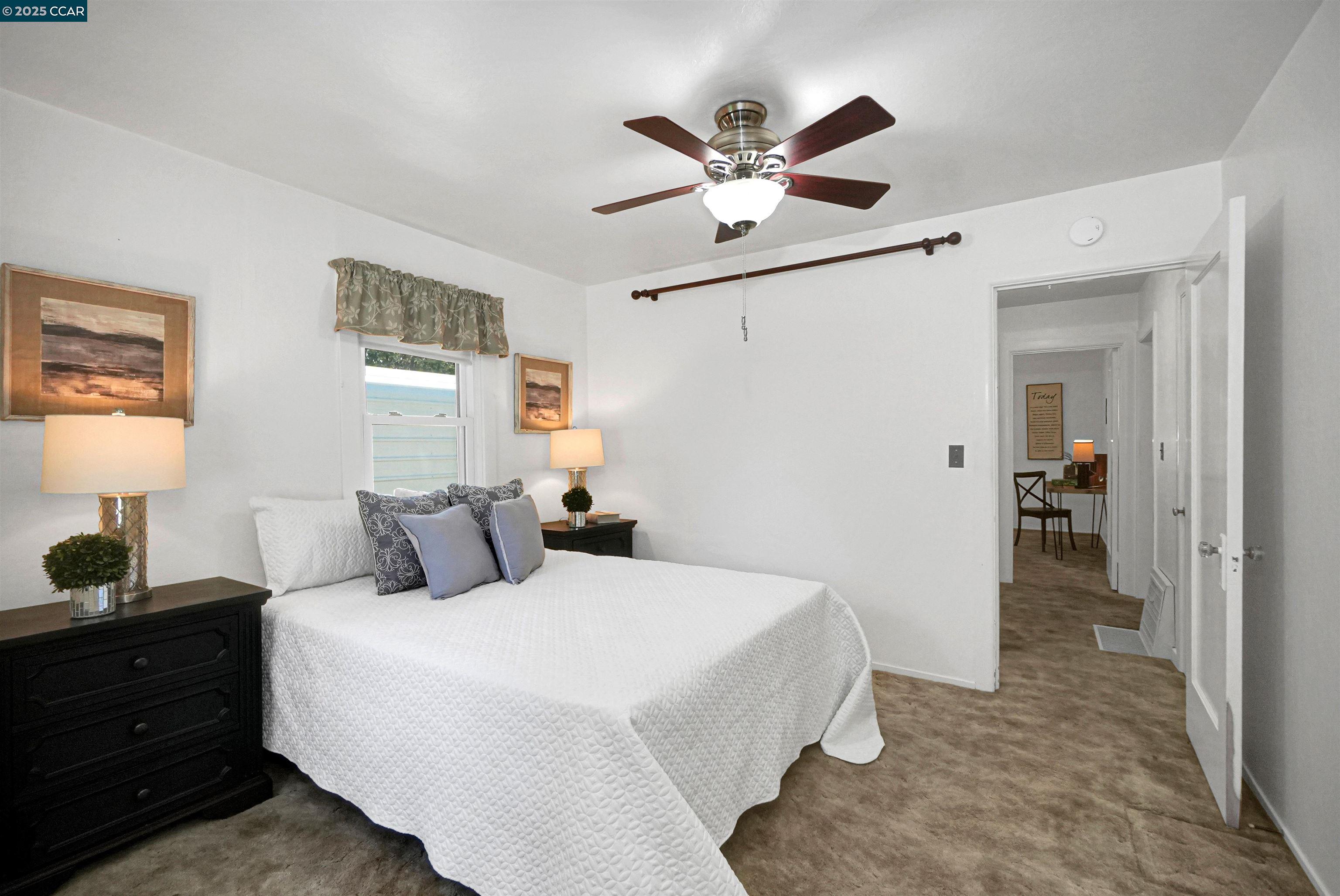 160 S Cody Ln