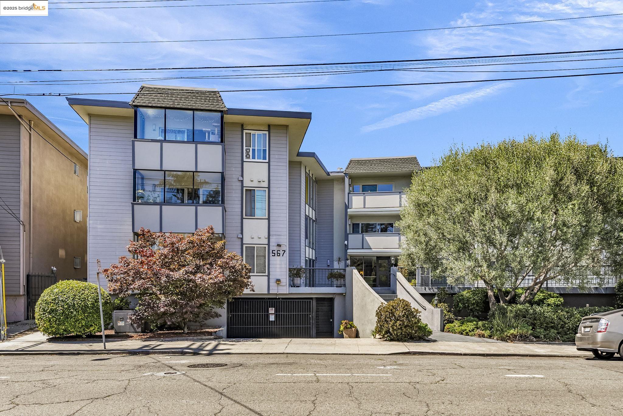 567 Oakland Ave. Unit: 101