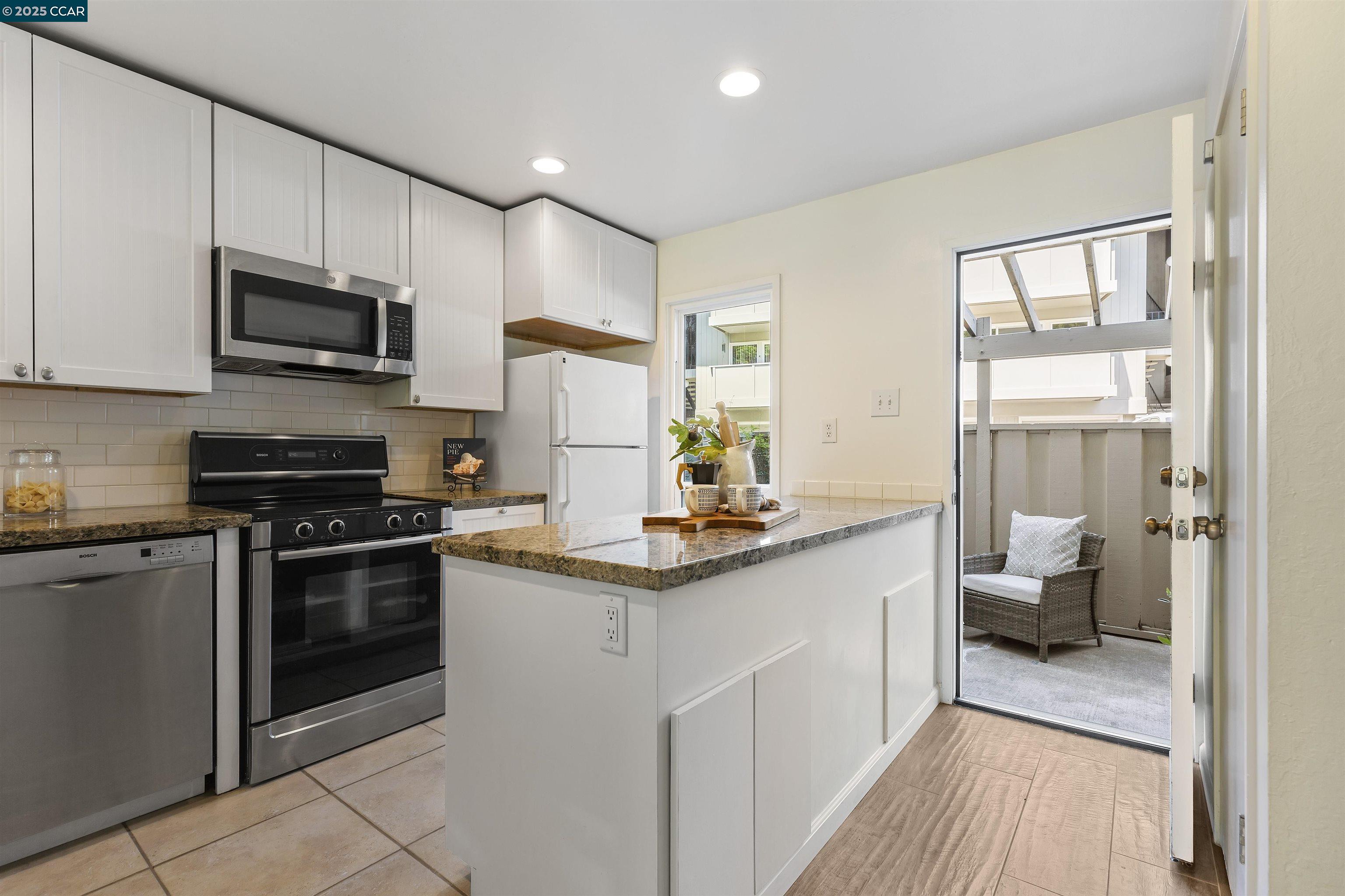 73 Brookwood Rd # 9