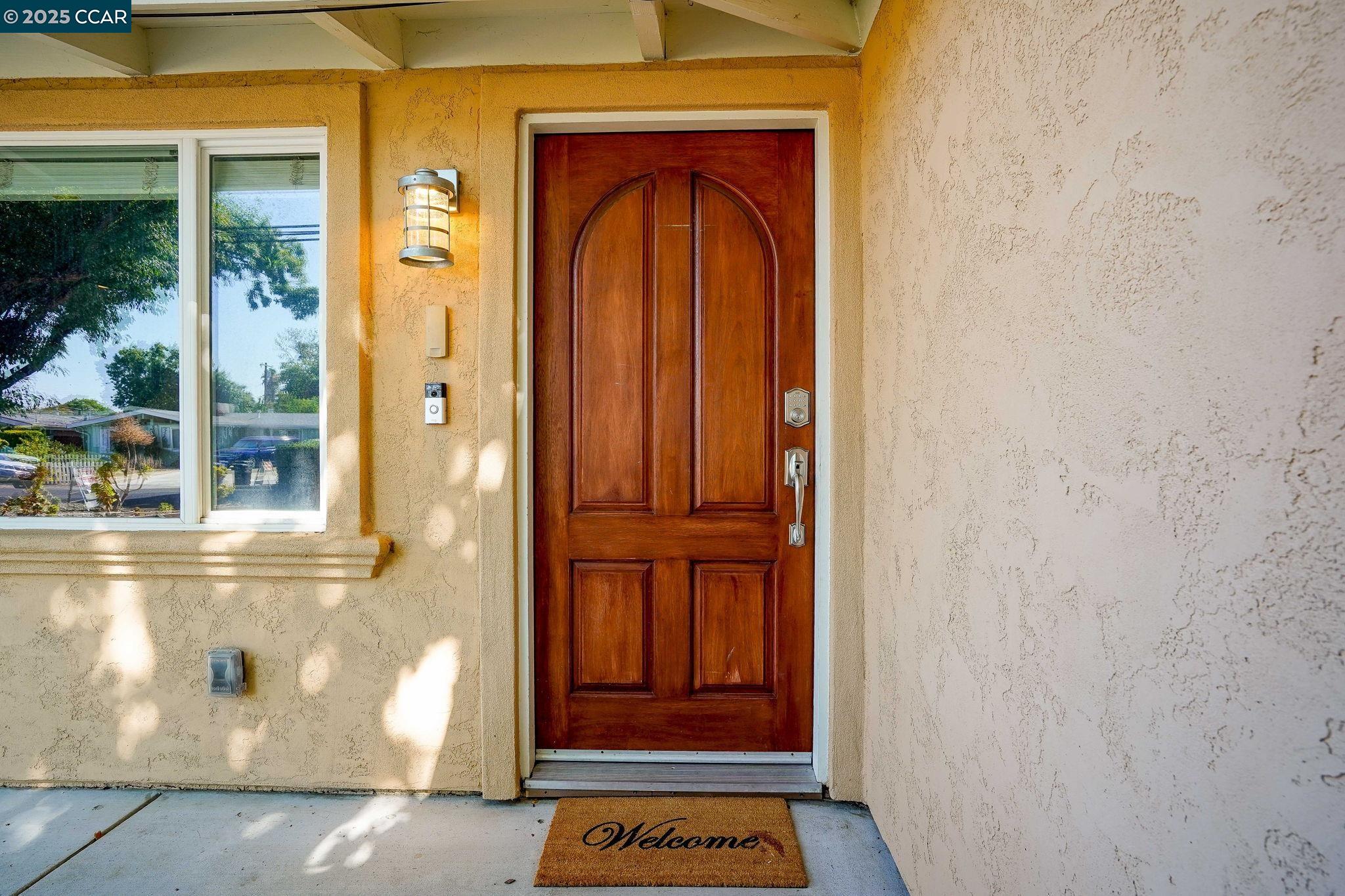 3337 Esperanza Dr