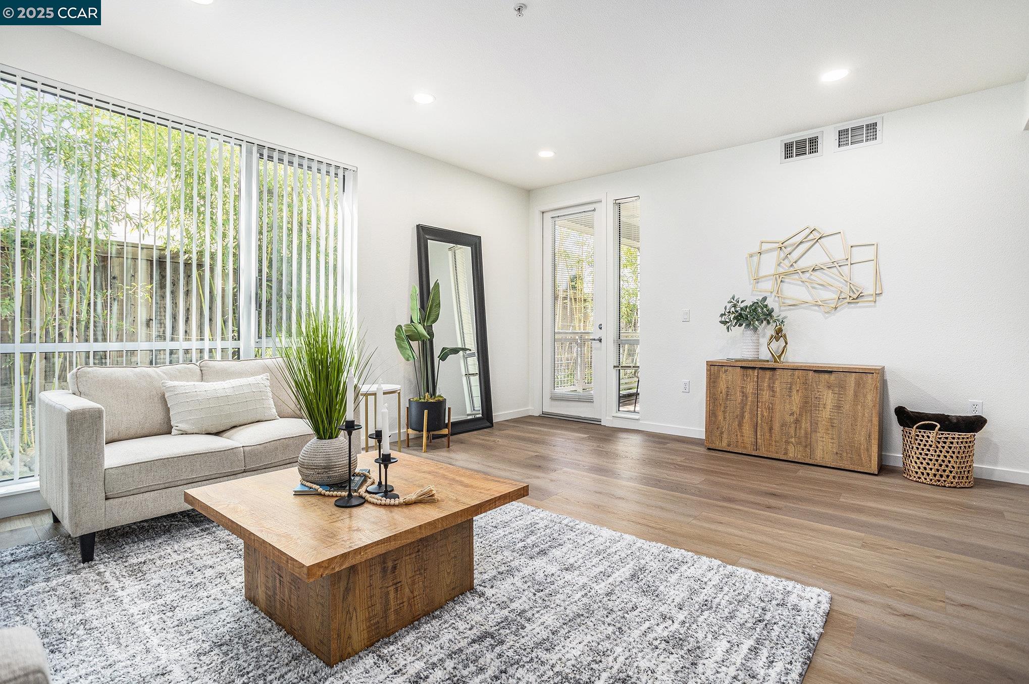 1655 N California Boulevard # 148