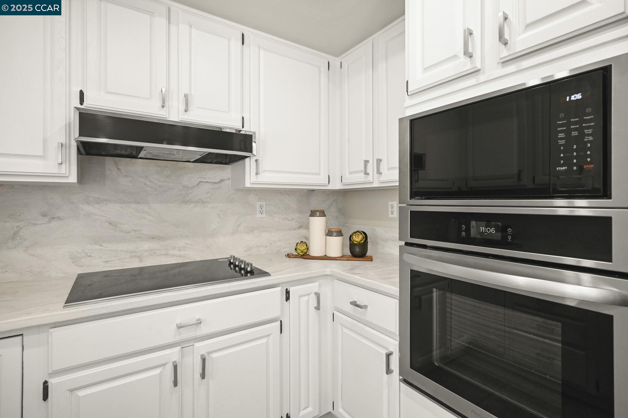 389 Pimlico Dr