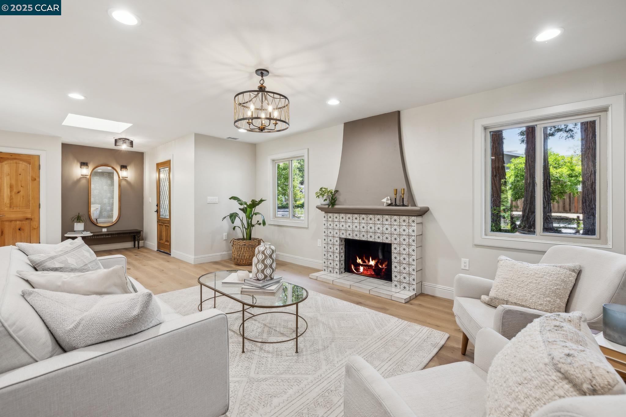 312 Soule Ave