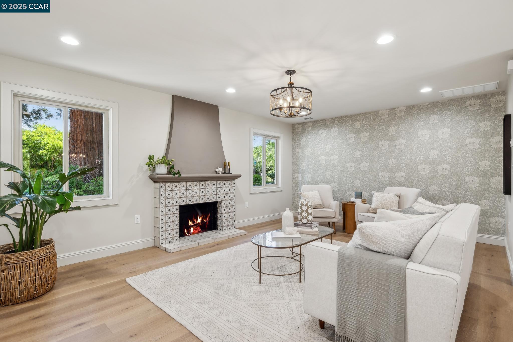 312 Soule Ave