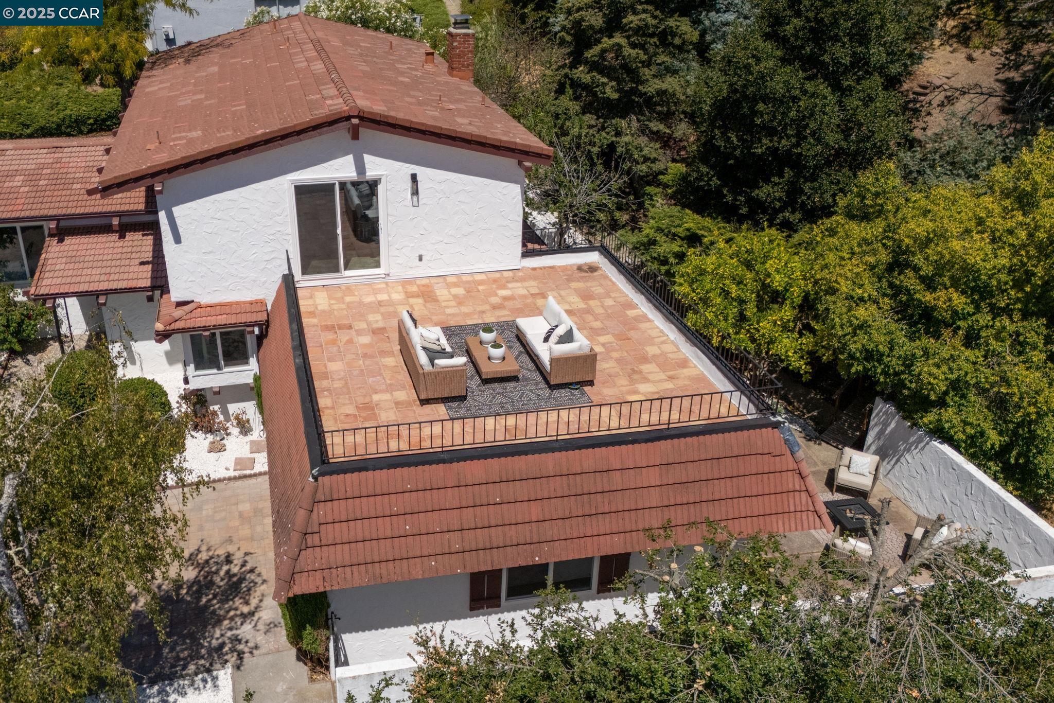58 Ashbrook Pl
