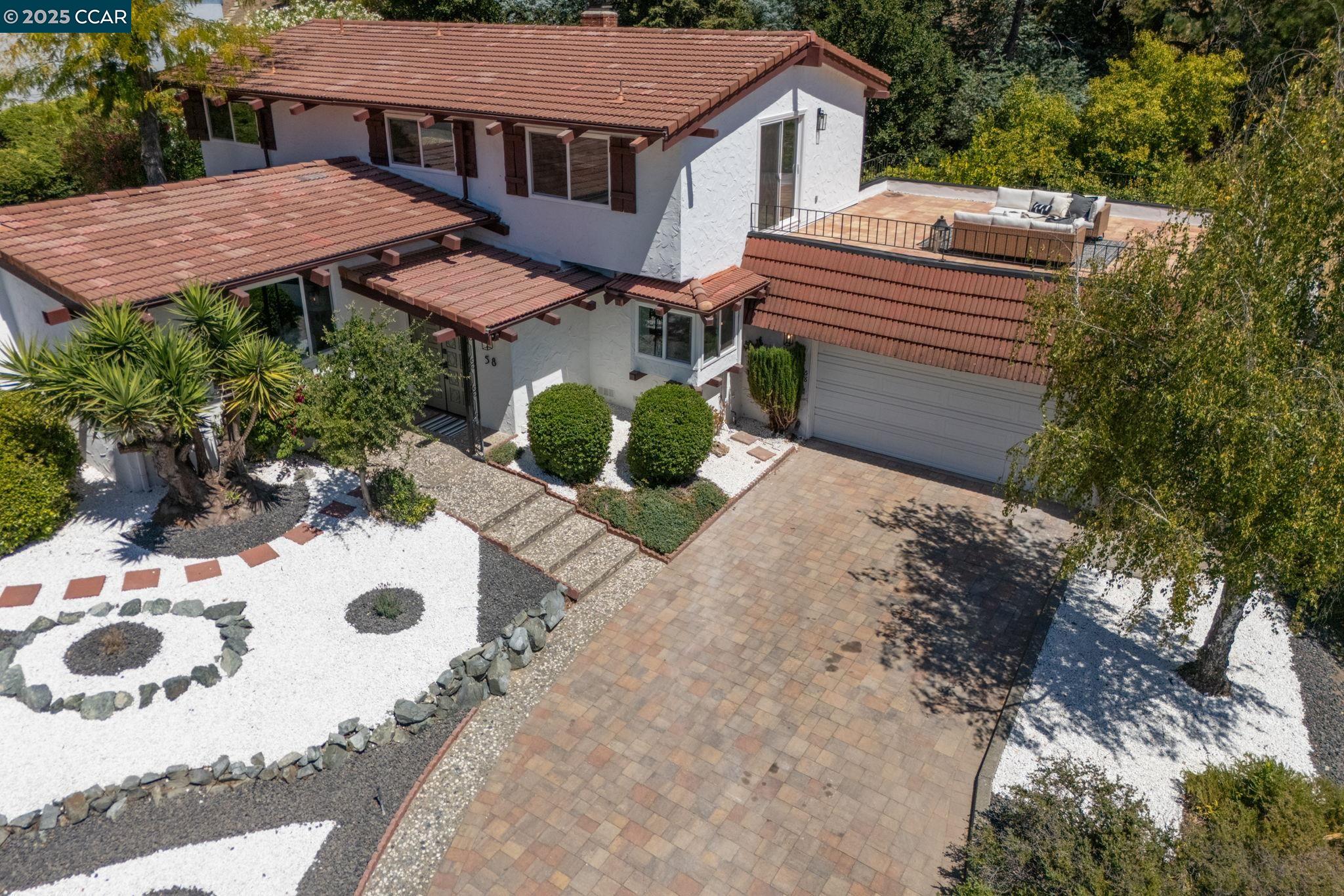 58 Ashbrook Pl