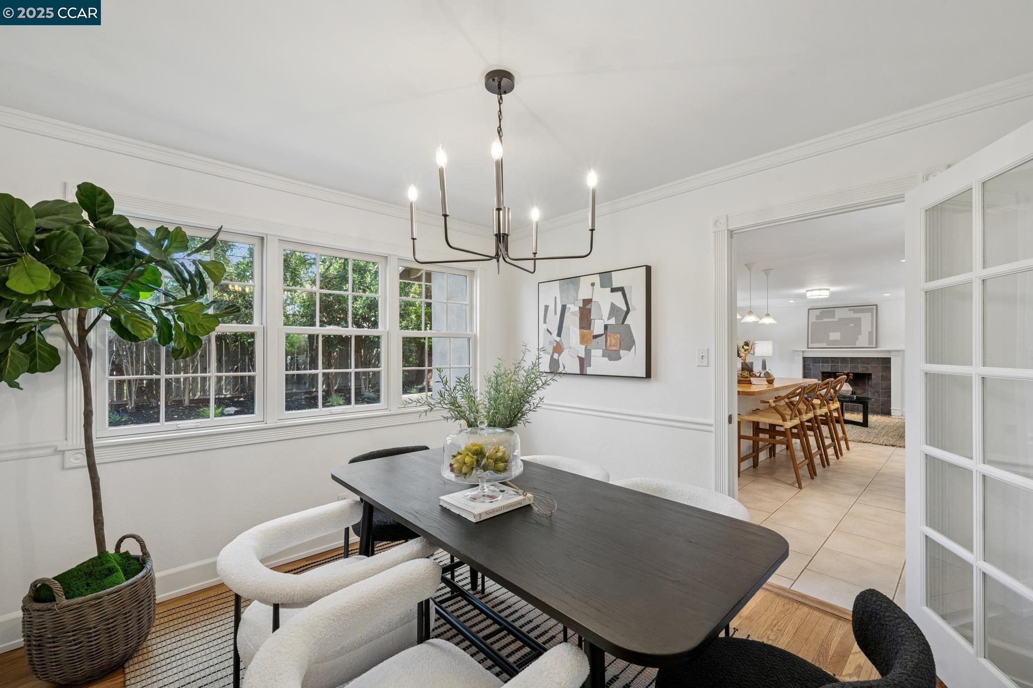906 Hastings Dr