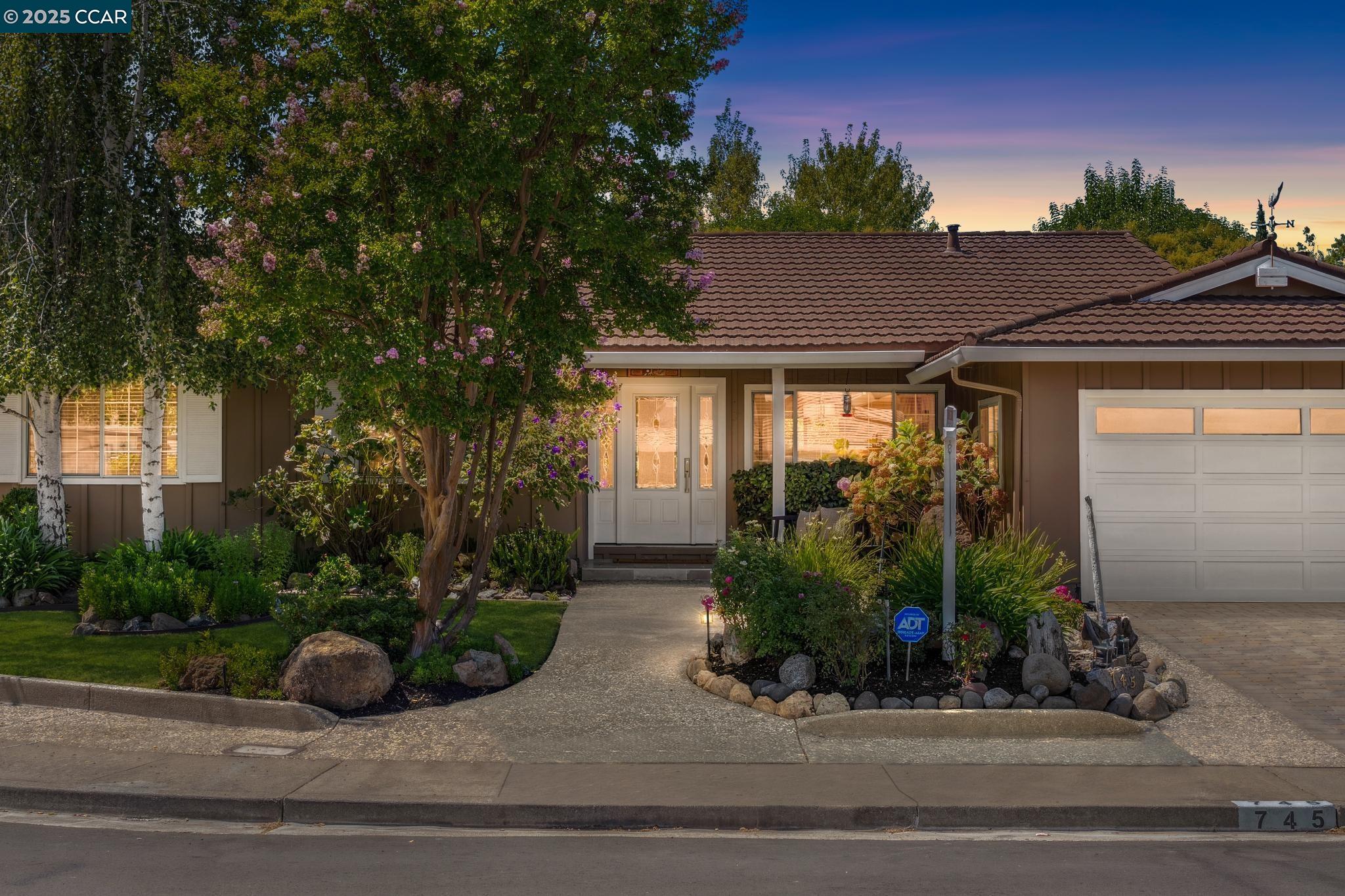 745 San Marcos Ct