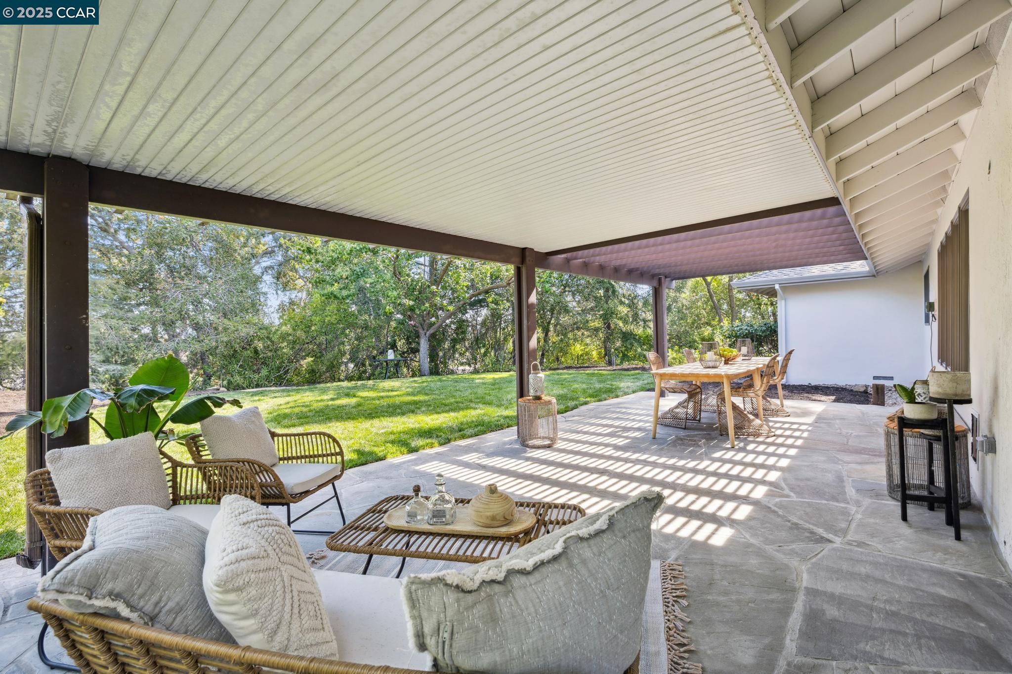 778 Hamilton Dr