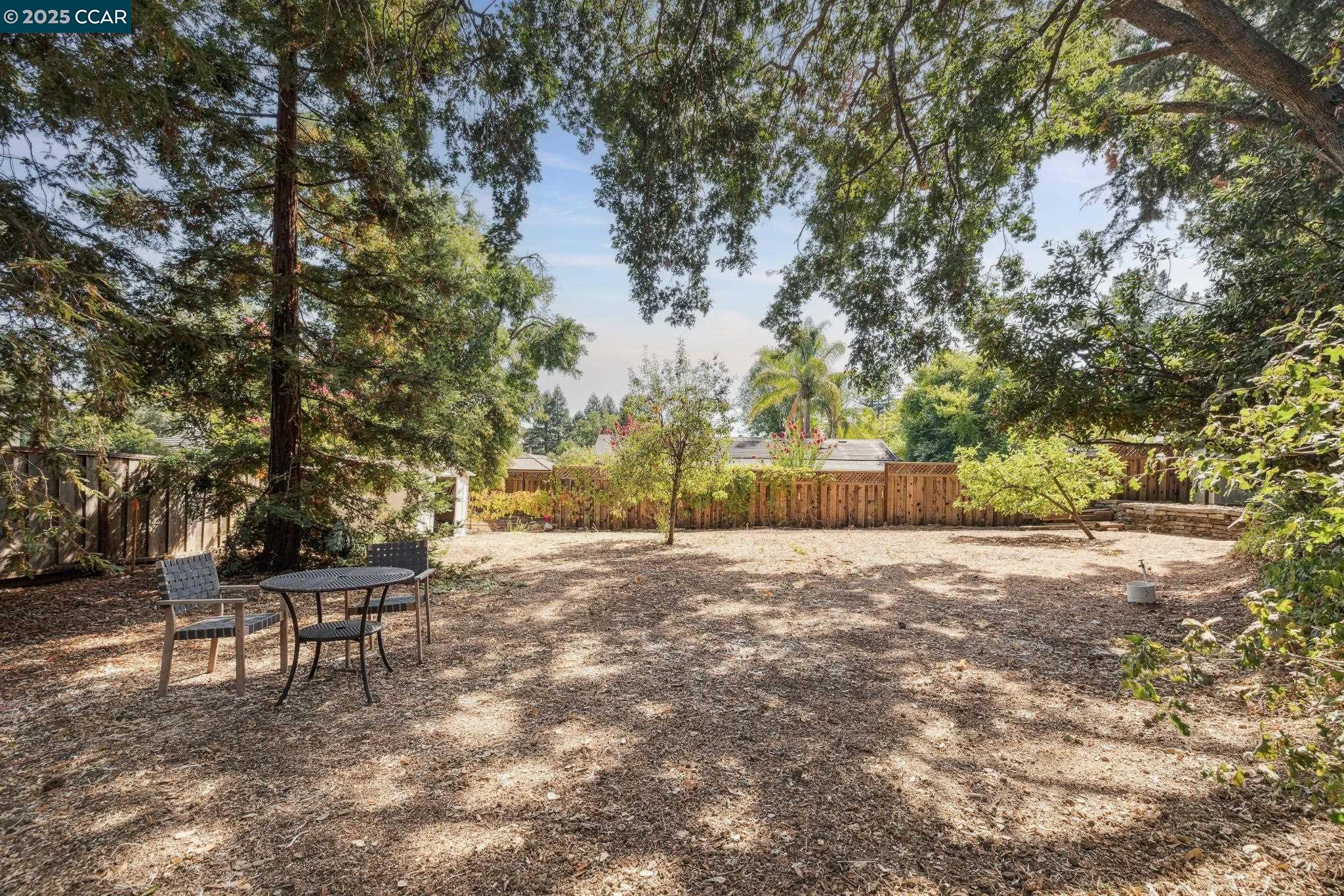 778 Hamilton Dr
