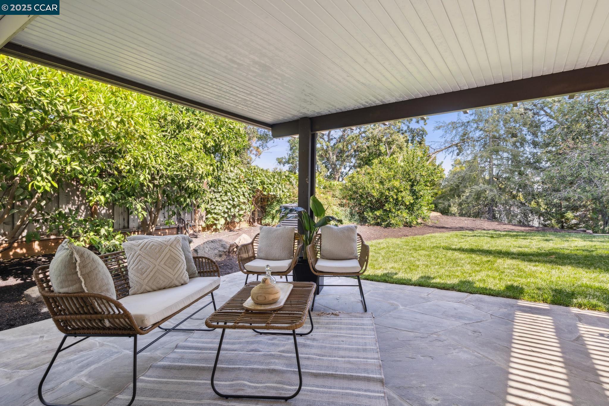 778 Hamilton Dr