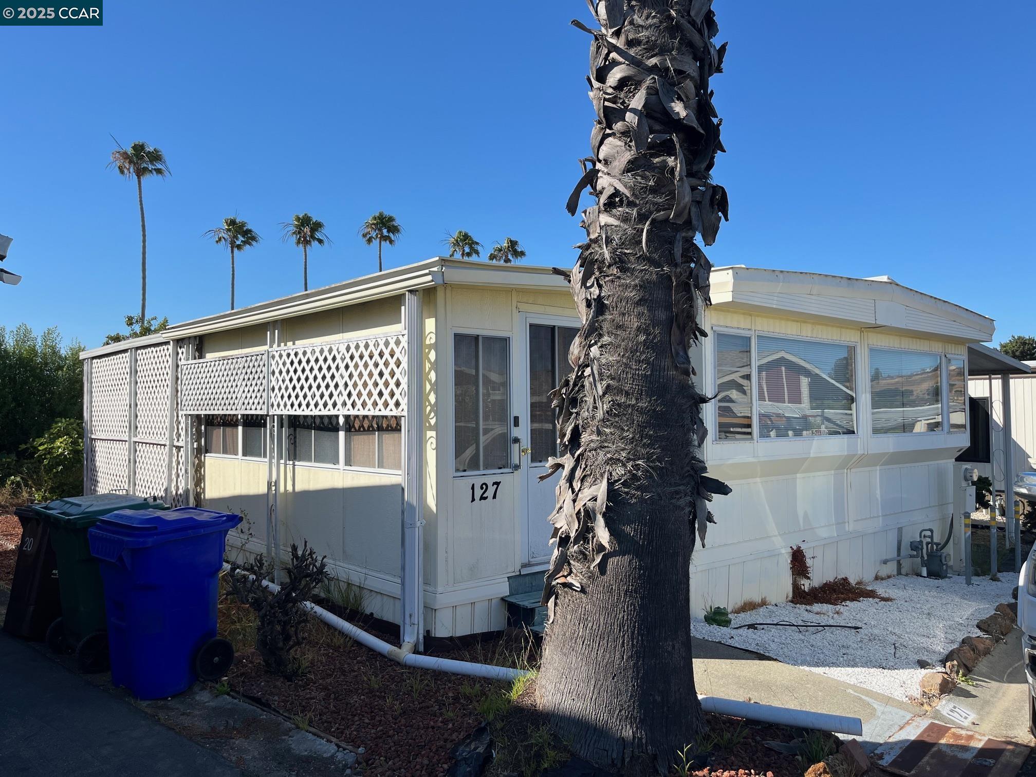 16401 San Pablo Ave Unit: 127