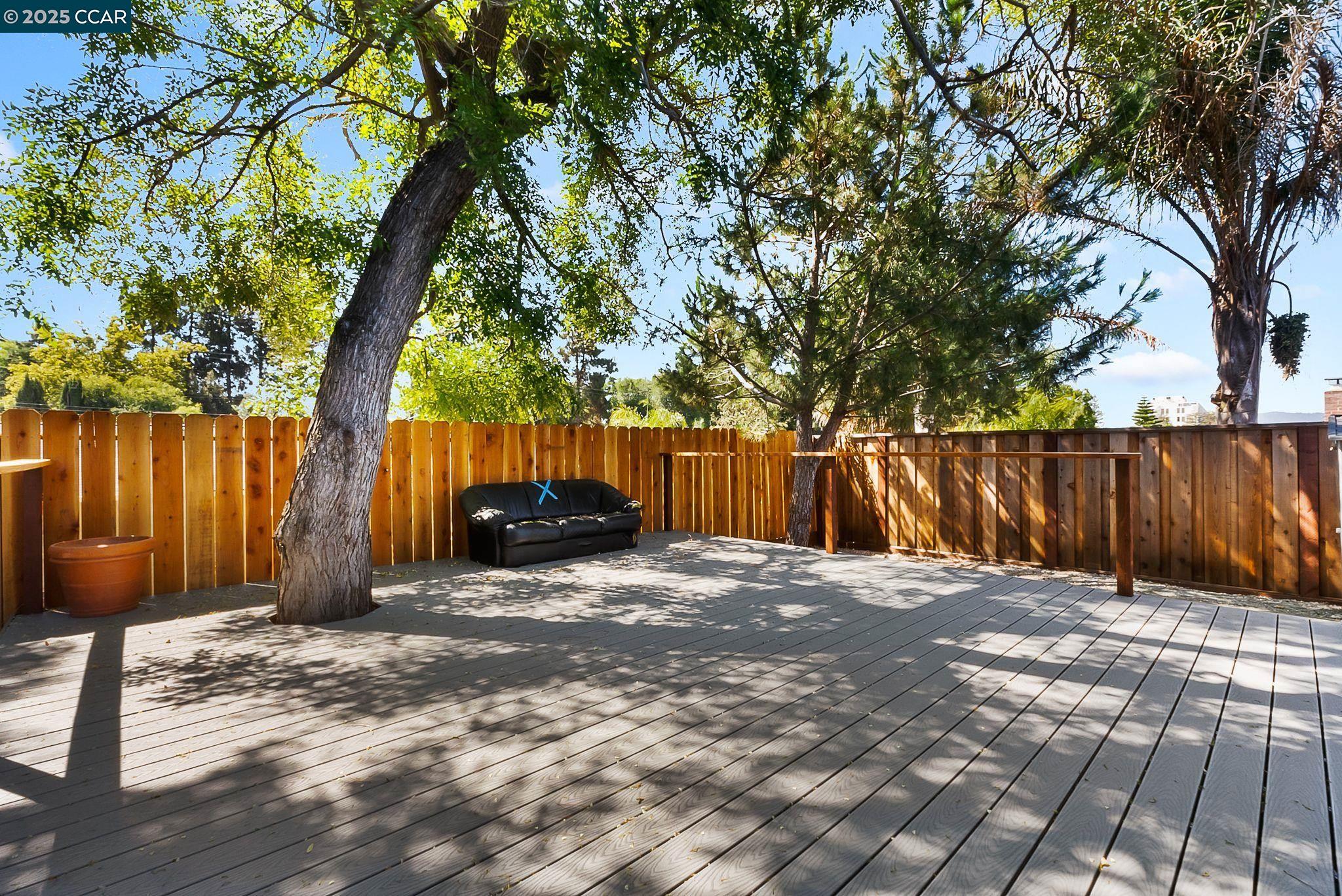 2425 Jerilynn Dr