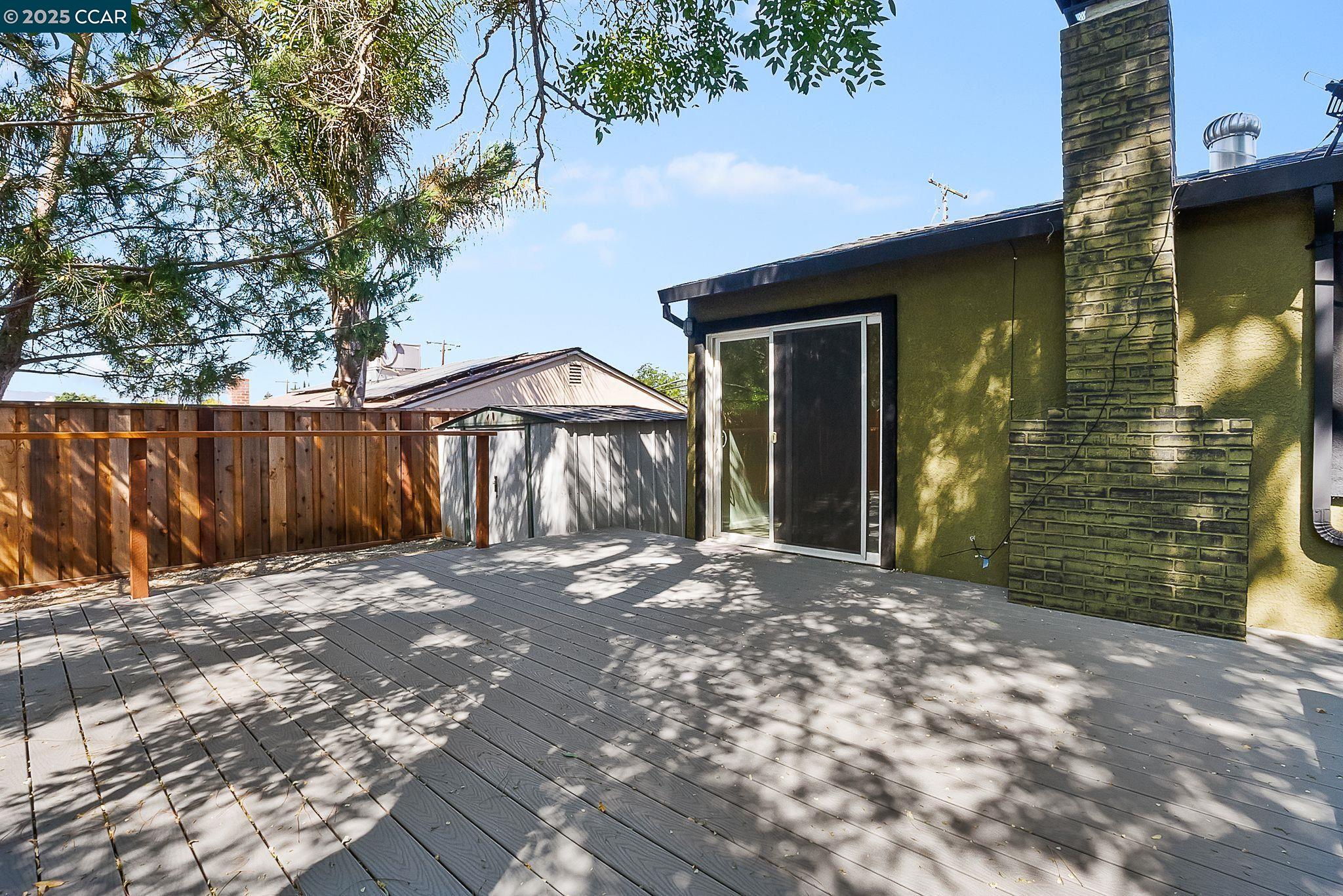 2425 Jerilynn Dr