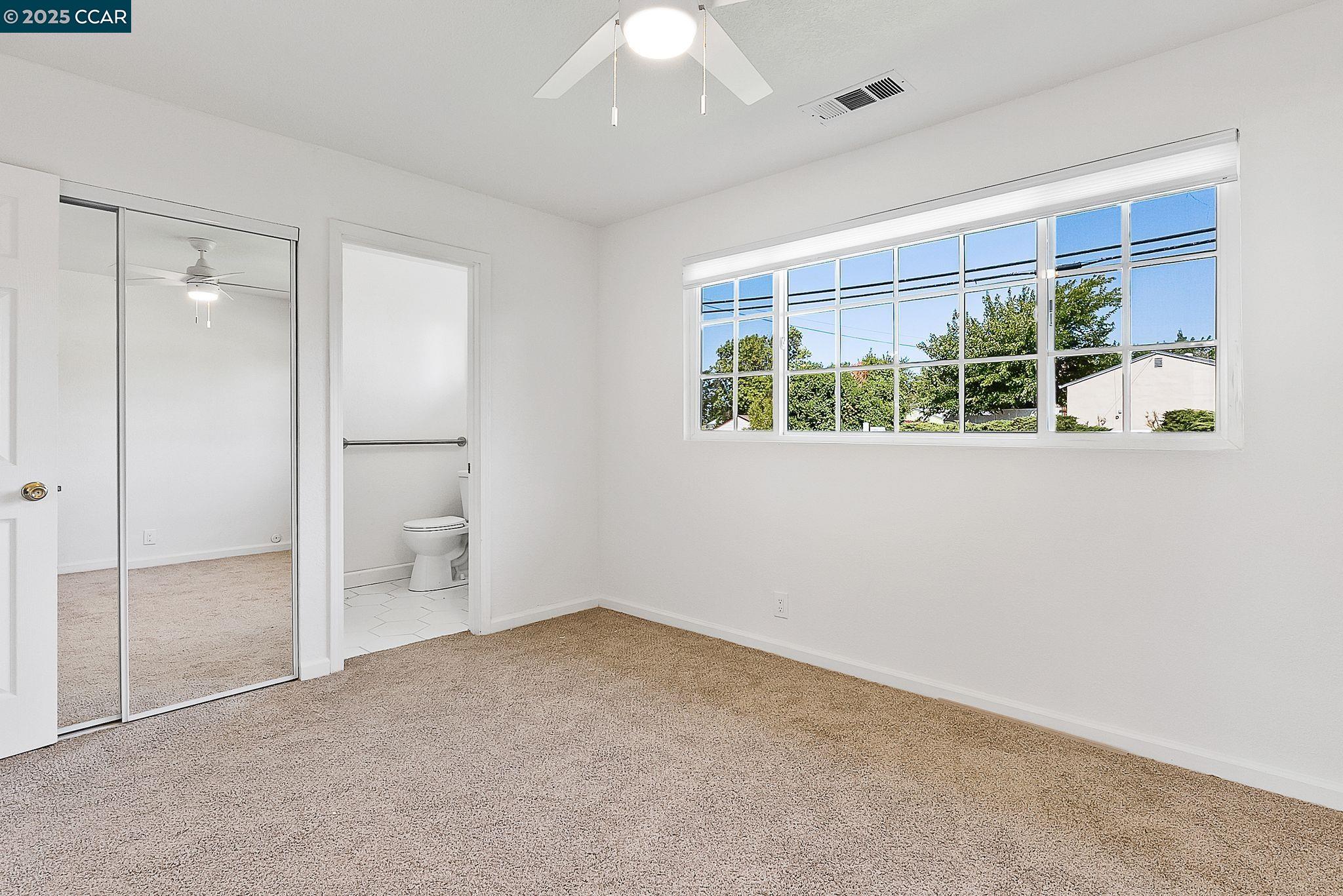 2425 Jerilynn Dr