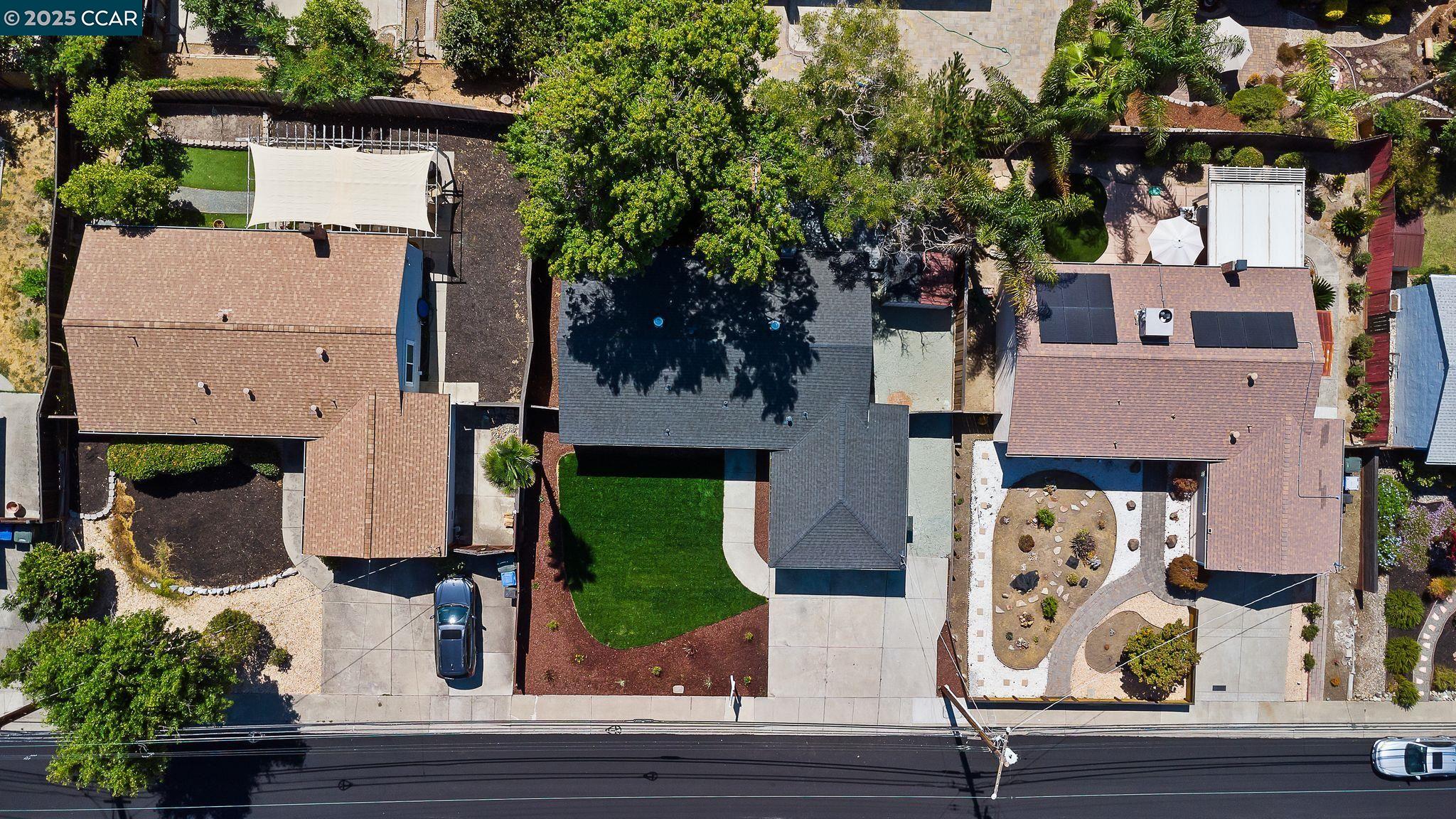 2425 Jerilynn Dr