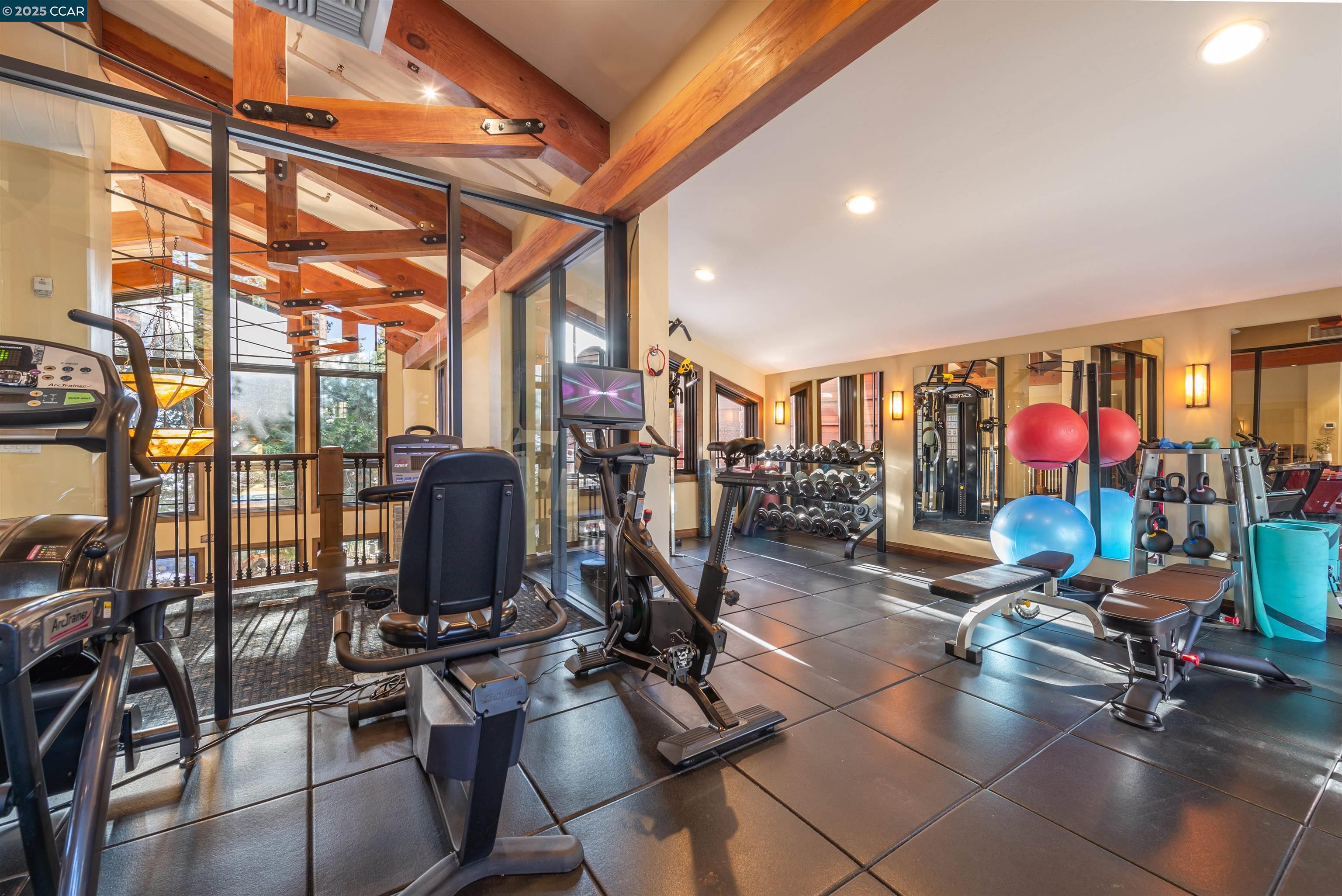 6750 North Lake Blvd # 15G