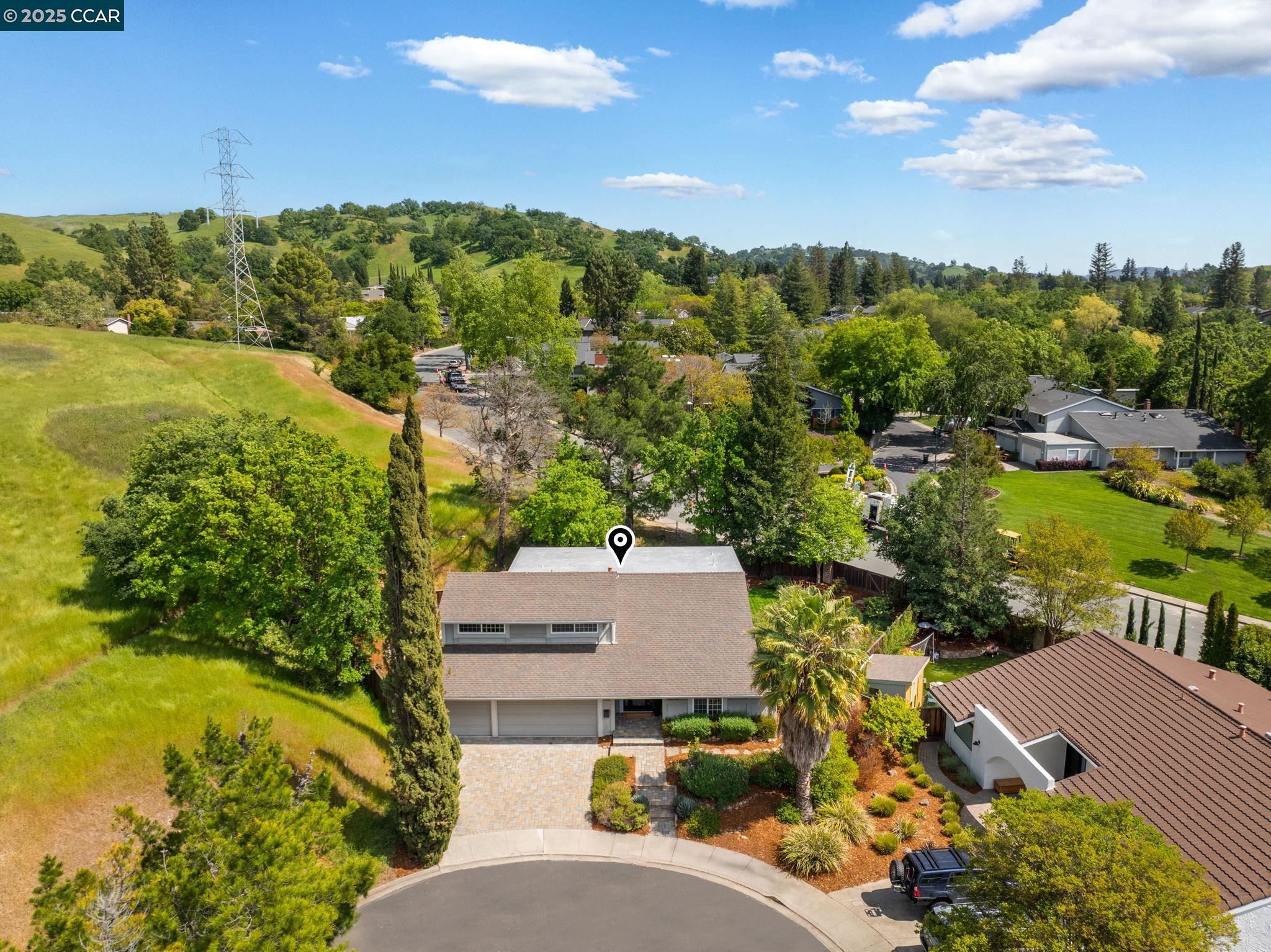 1092 Hillendale Ct