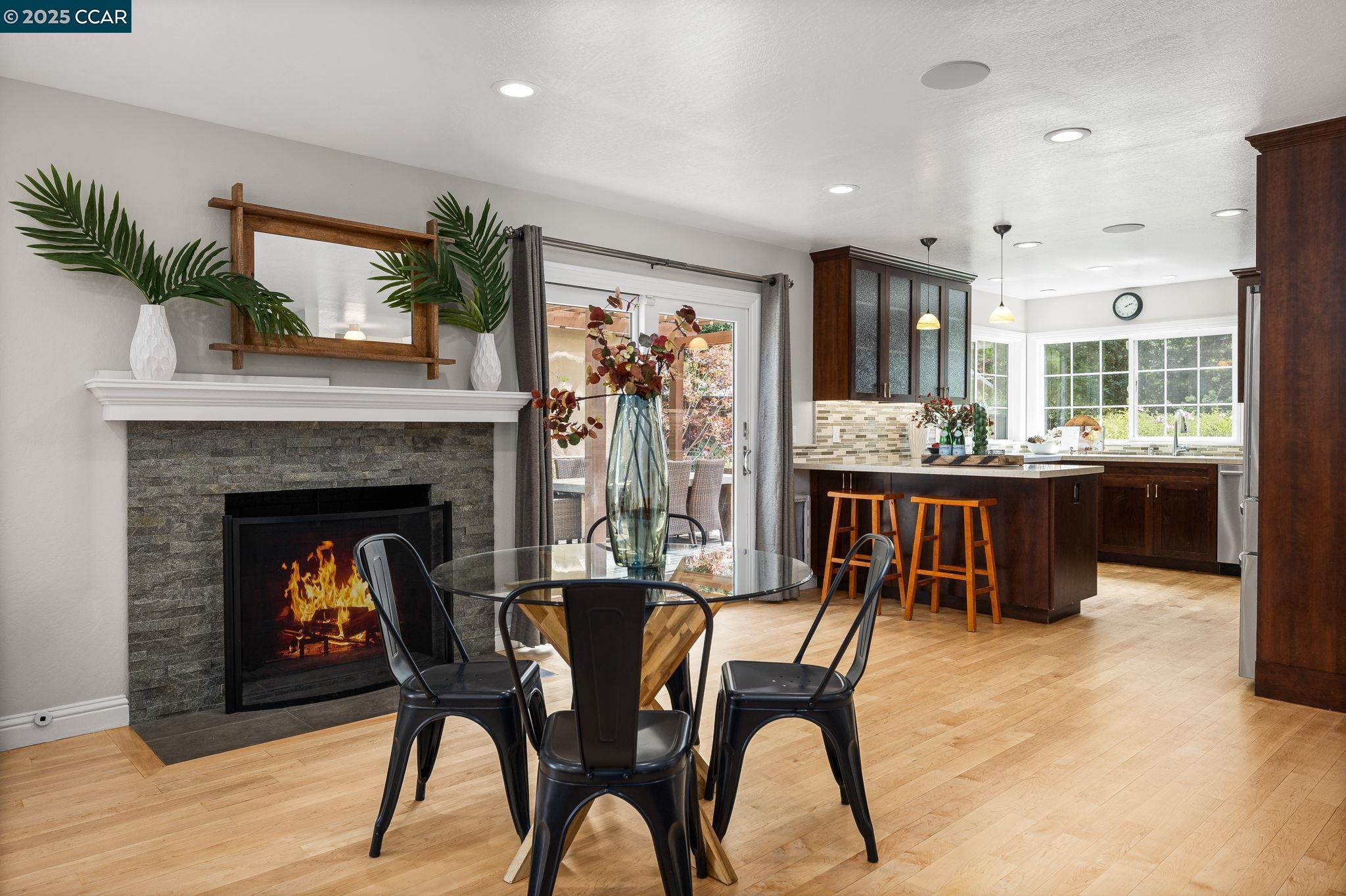1092 Hillendale Ct