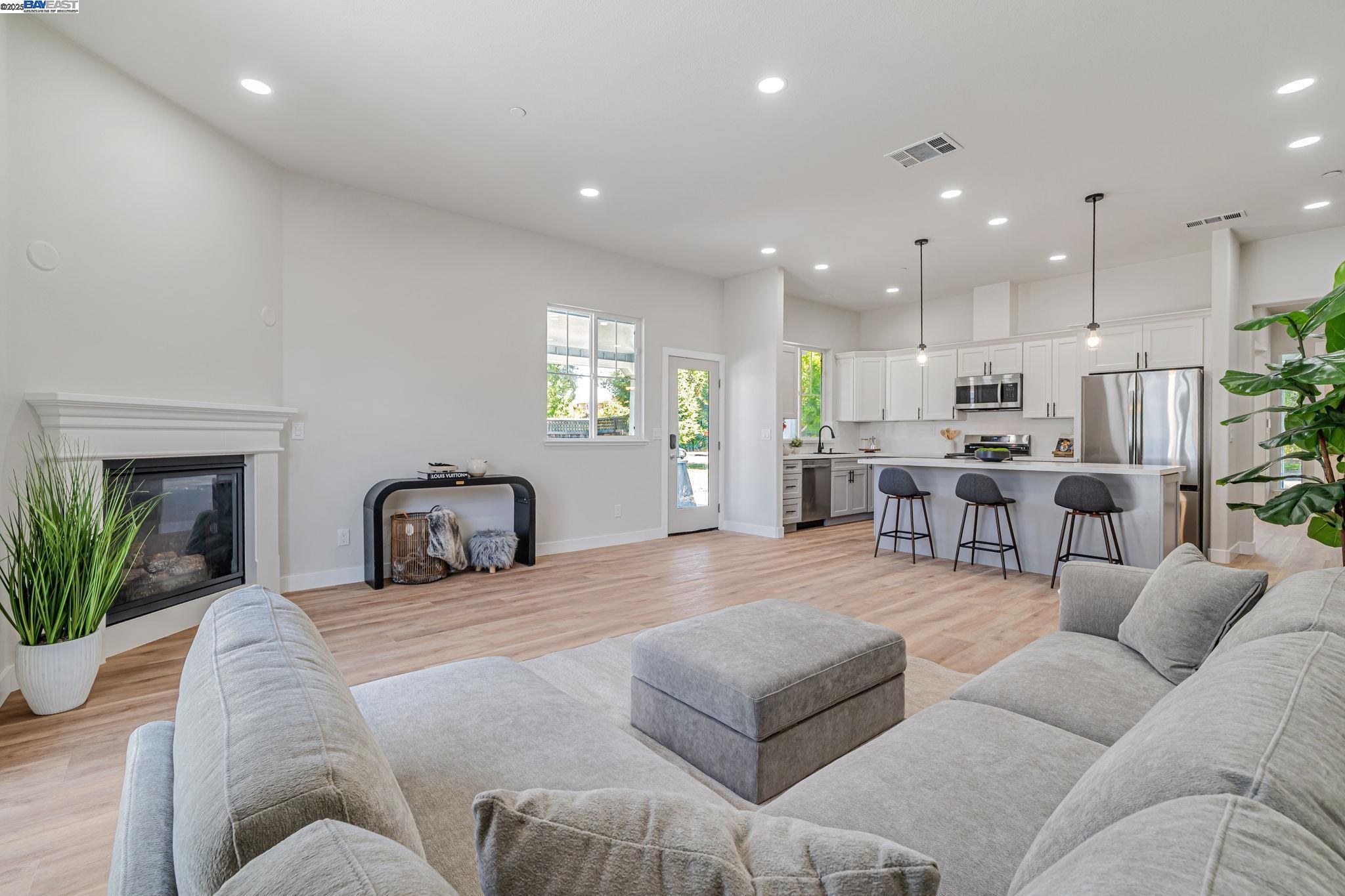 202 Sonia Way