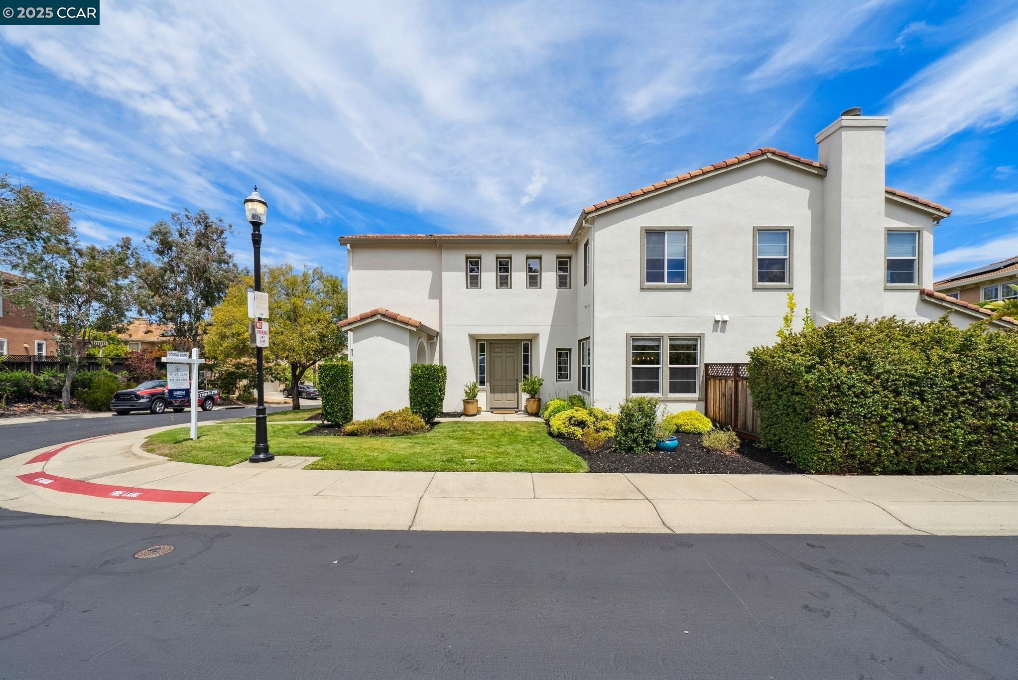 5269 S Montecito Dr