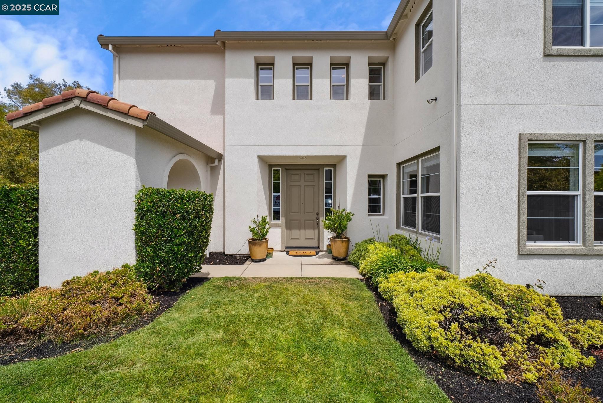 5269 S Montecito Dr