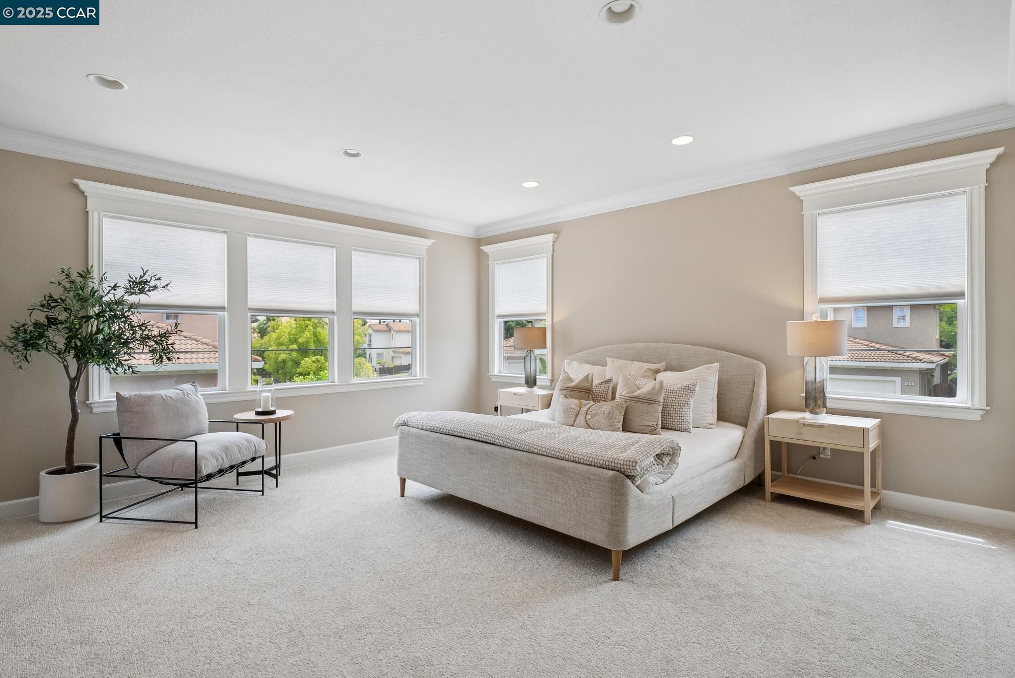 5269 S Montecito Dr