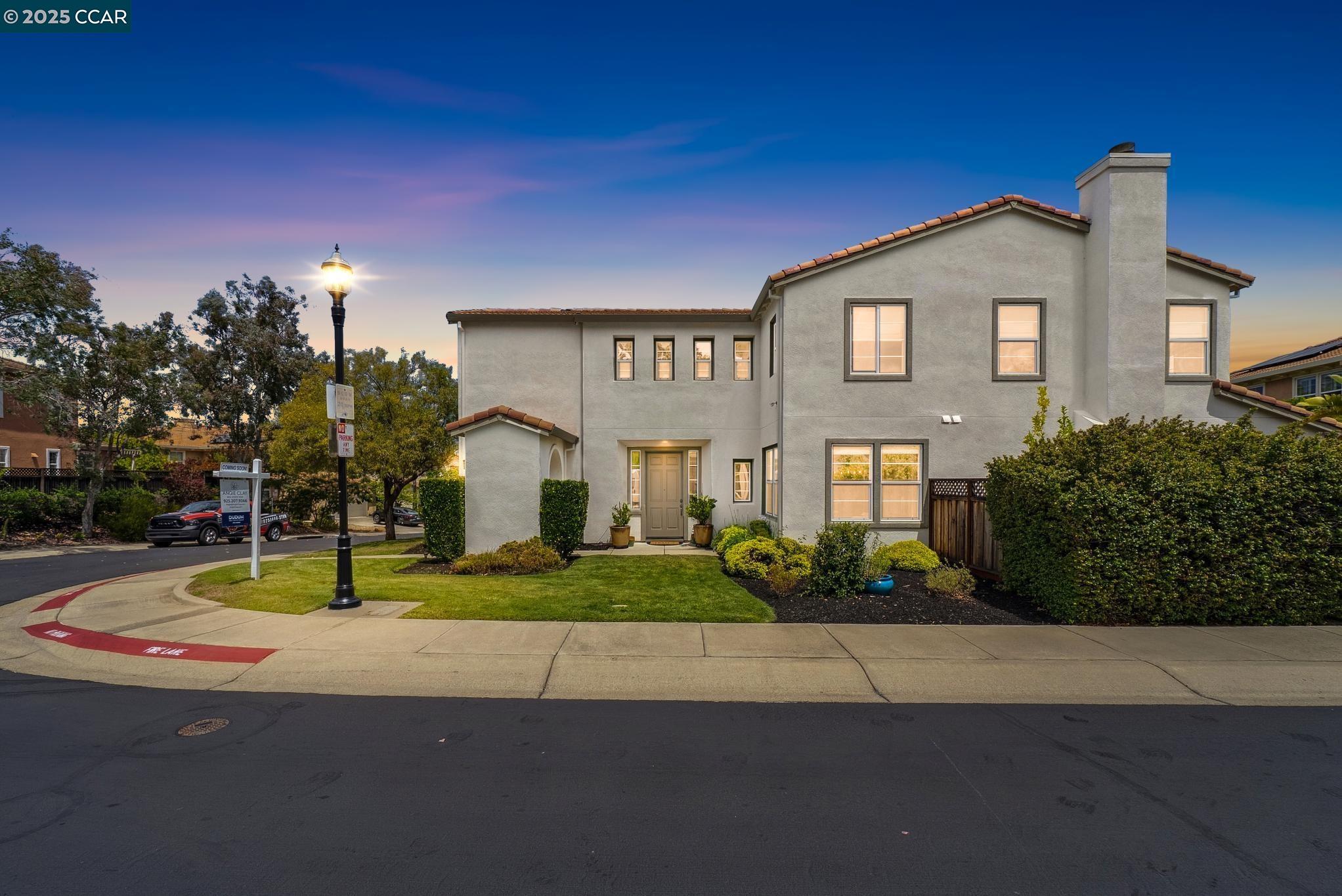 5269 S Montecito Dr