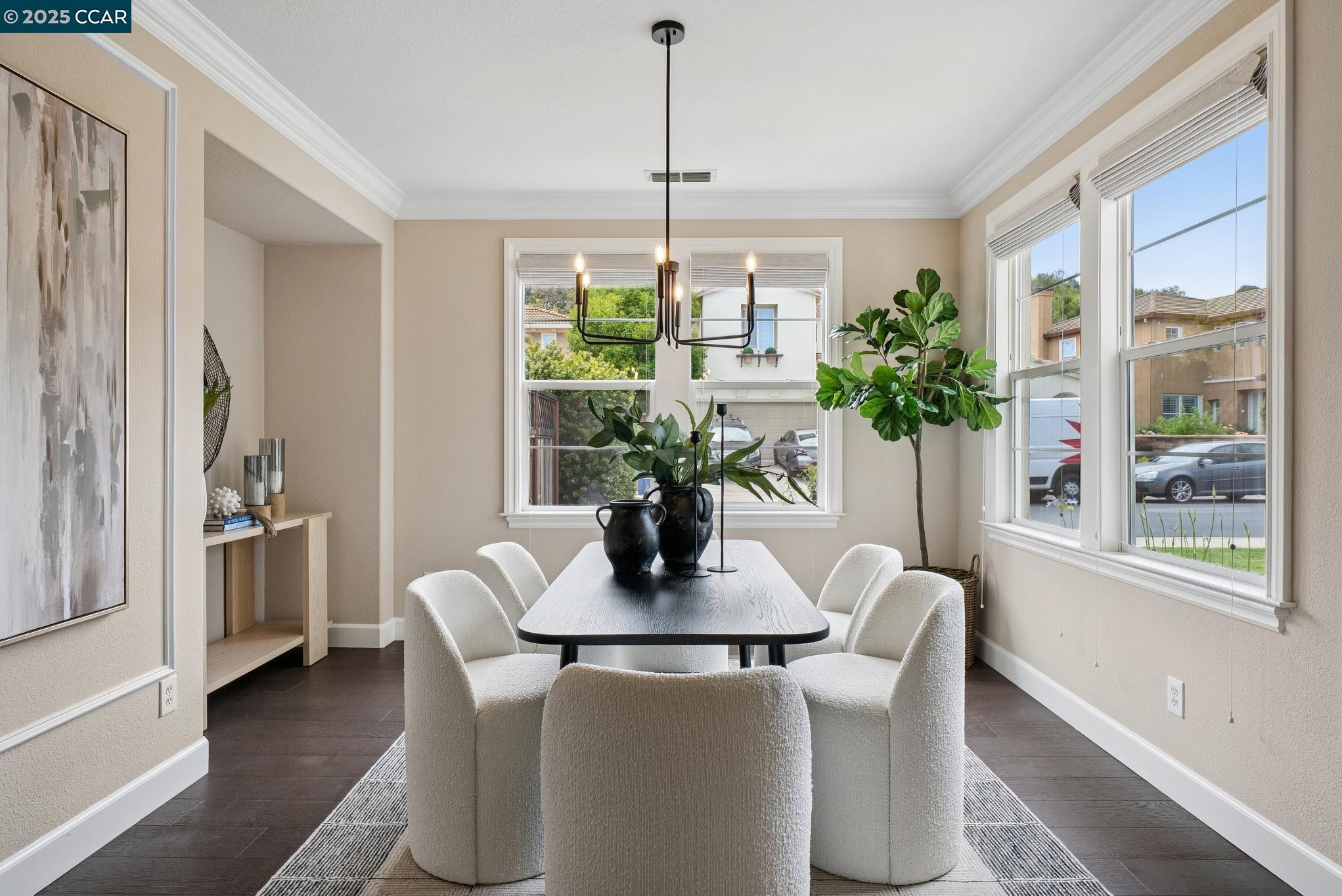 5269 S Montecito Dr