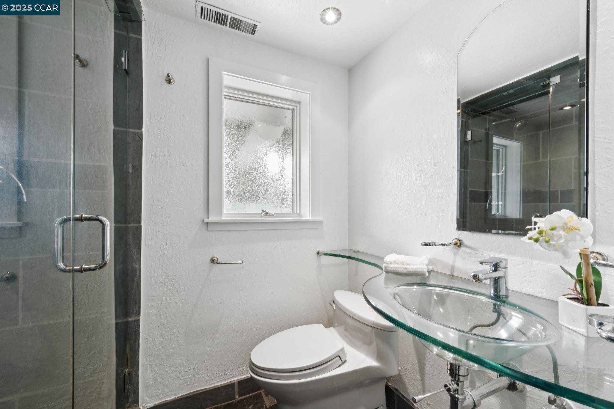 12 La Cresta Rd