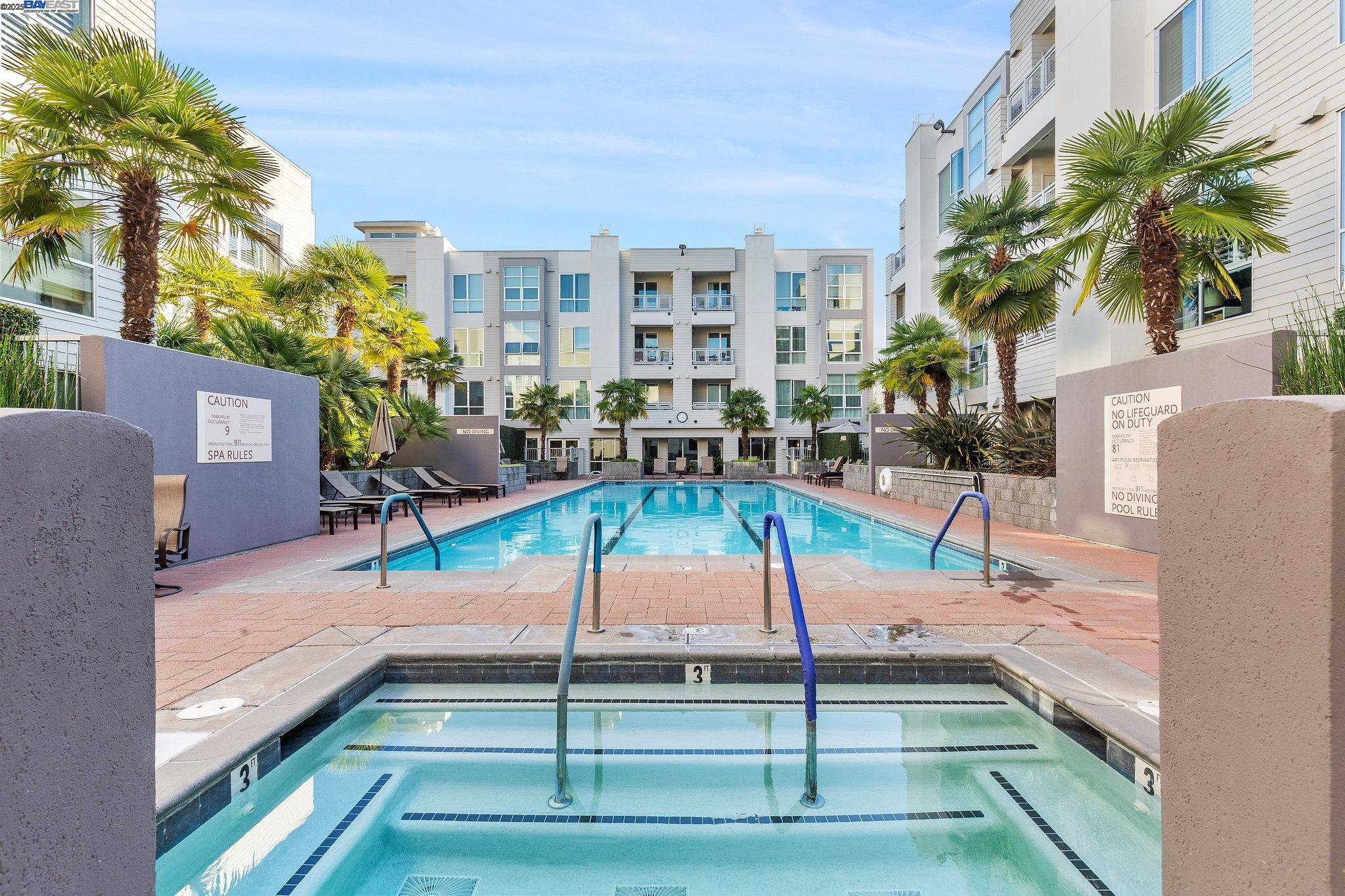 1655 N California Blvd # 422