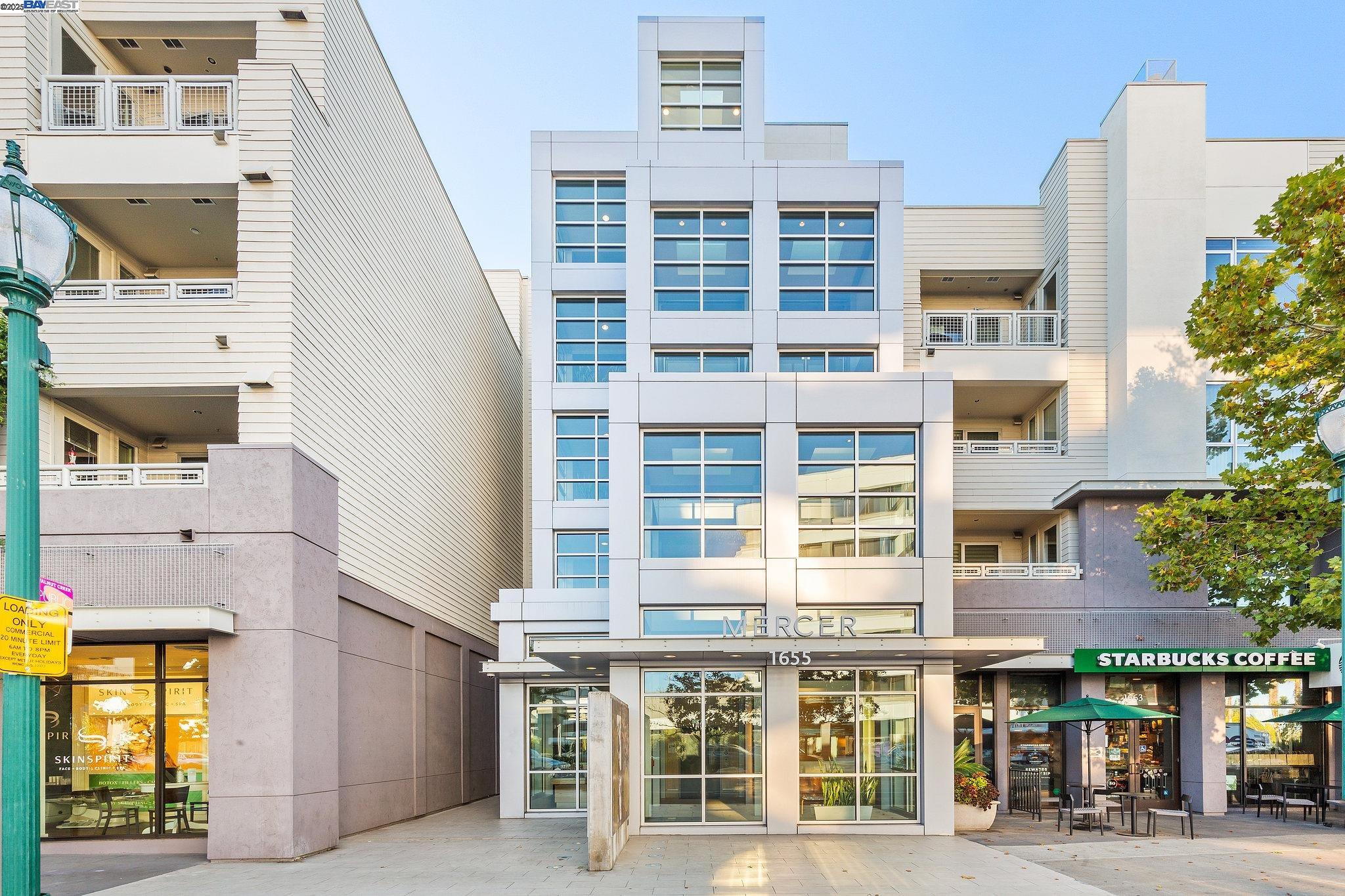 1655 N California Blvd # 422