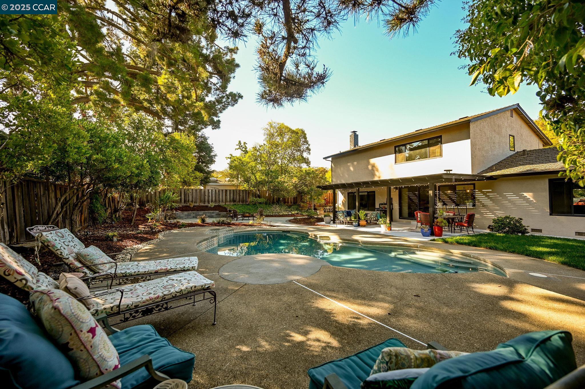 942 Cheyenne Dr