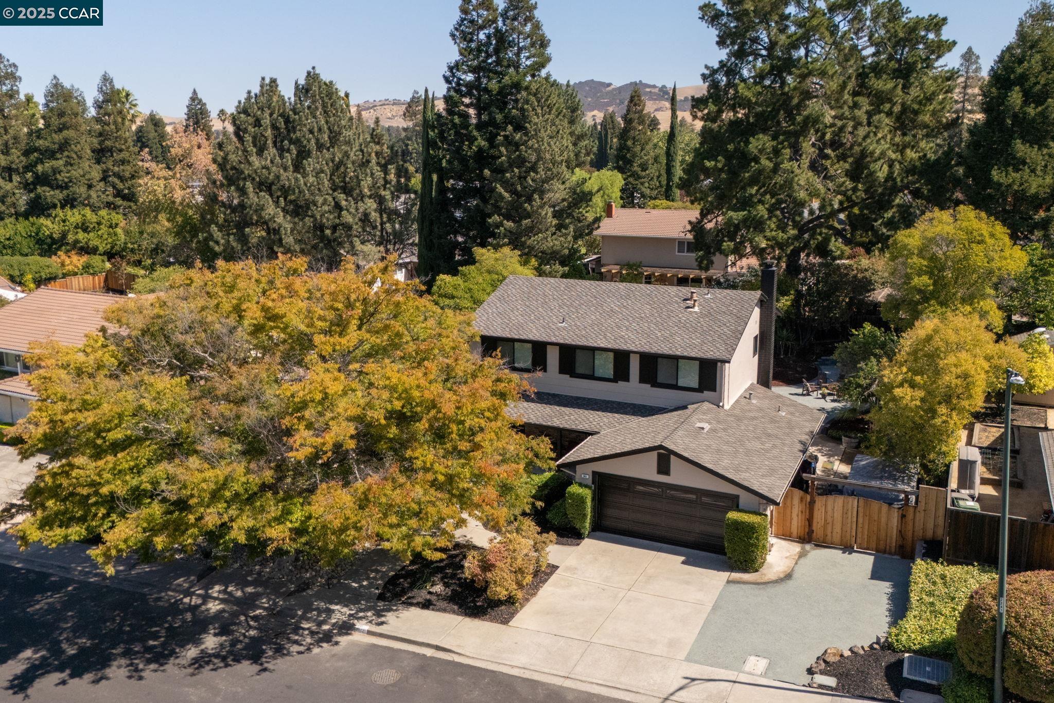 942 Cheyenne Dr