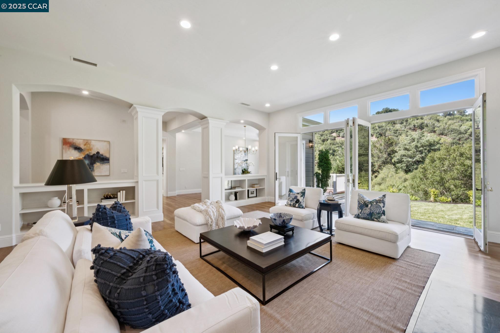 1133 Estates Dr