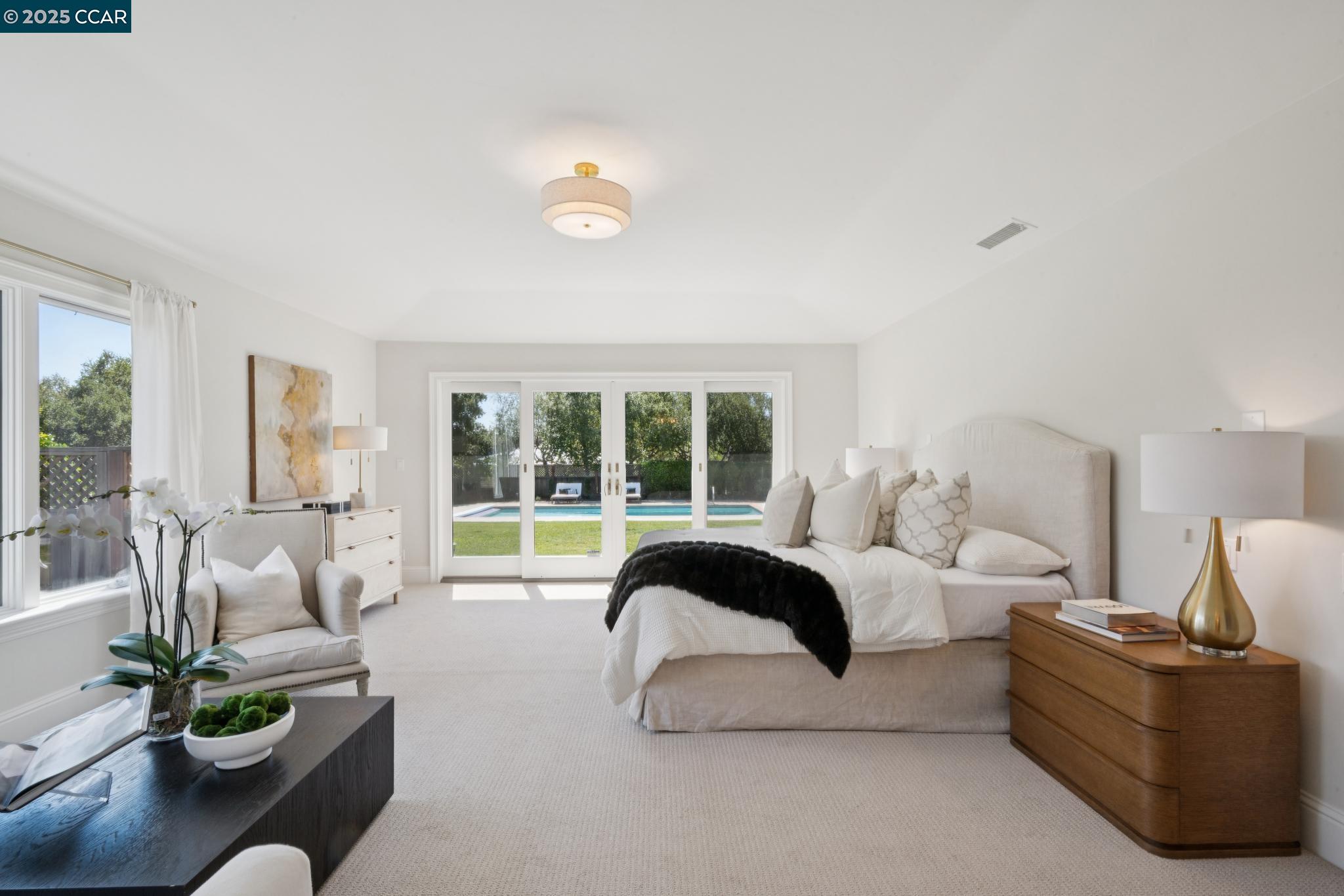 1133 Estates Dr
