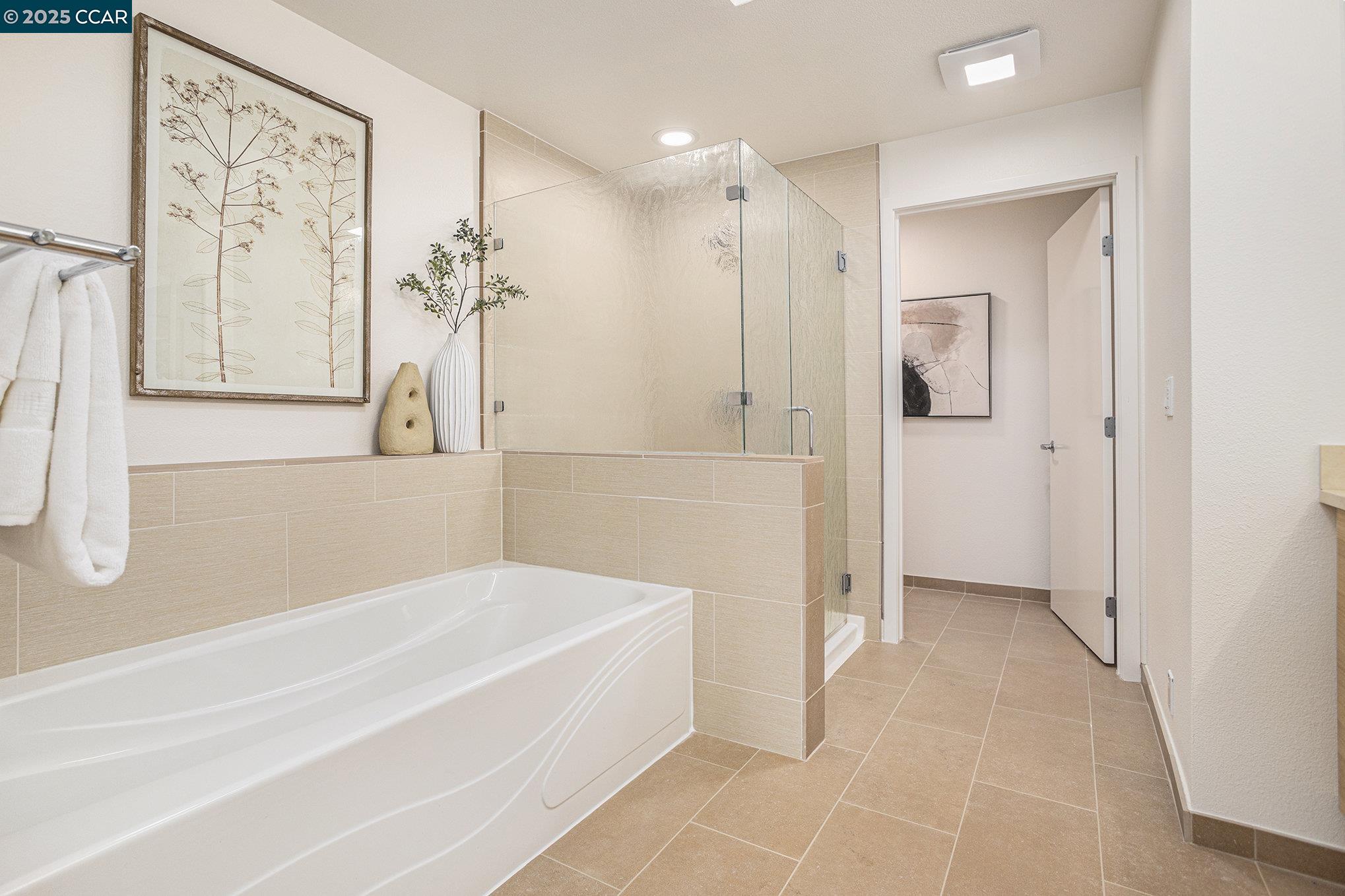 1655 N CALIFORNIA # 205