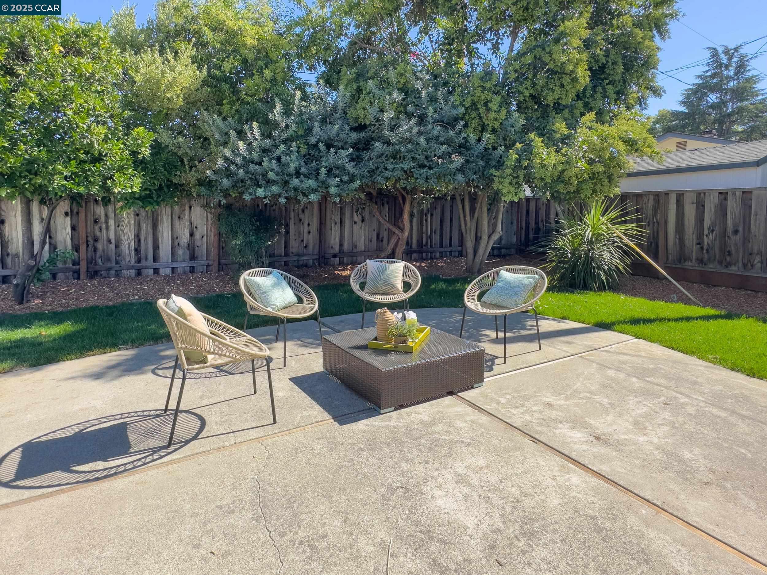 1682 Mendocino Dr