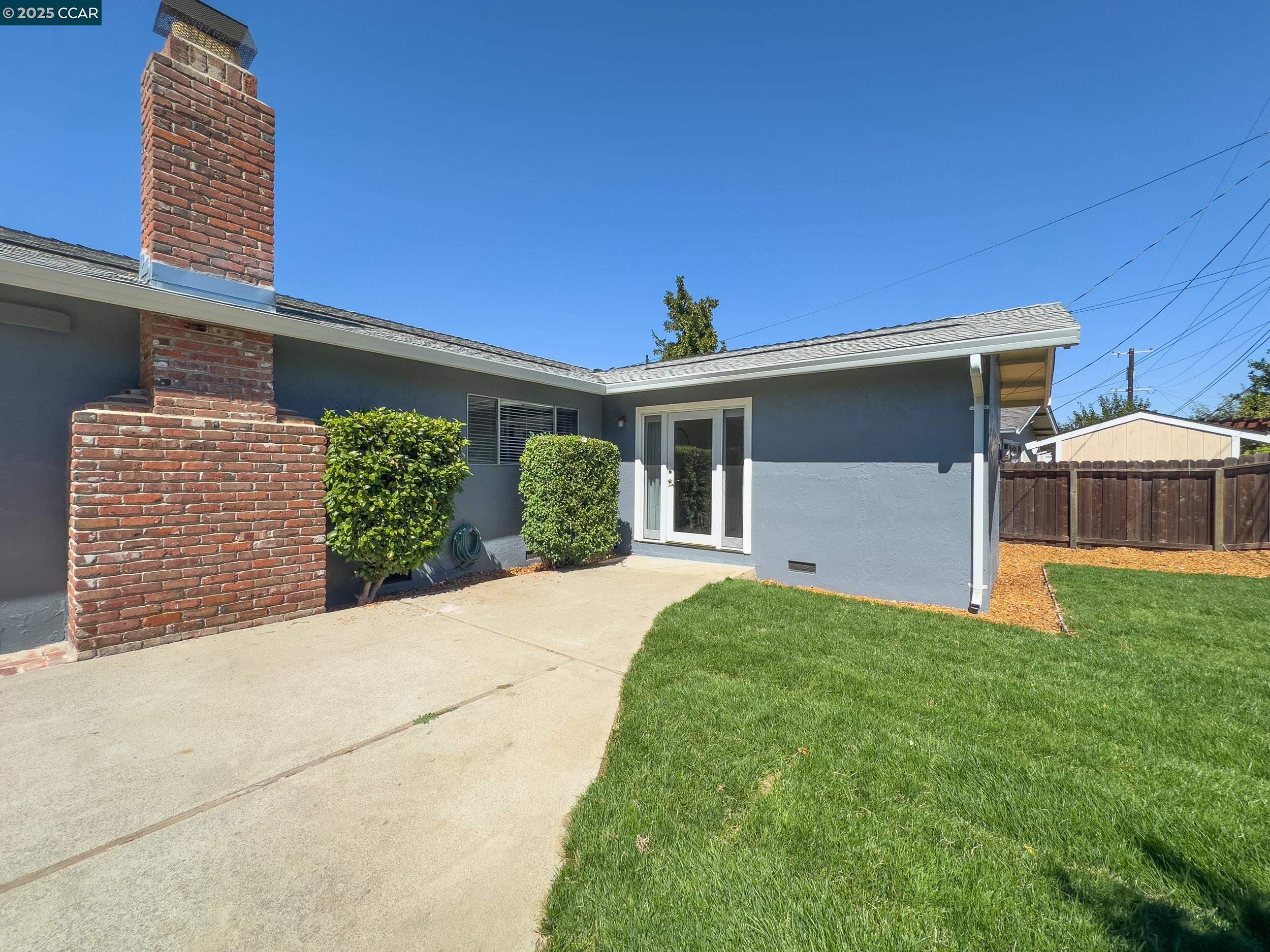 1682 Mendocino Dr