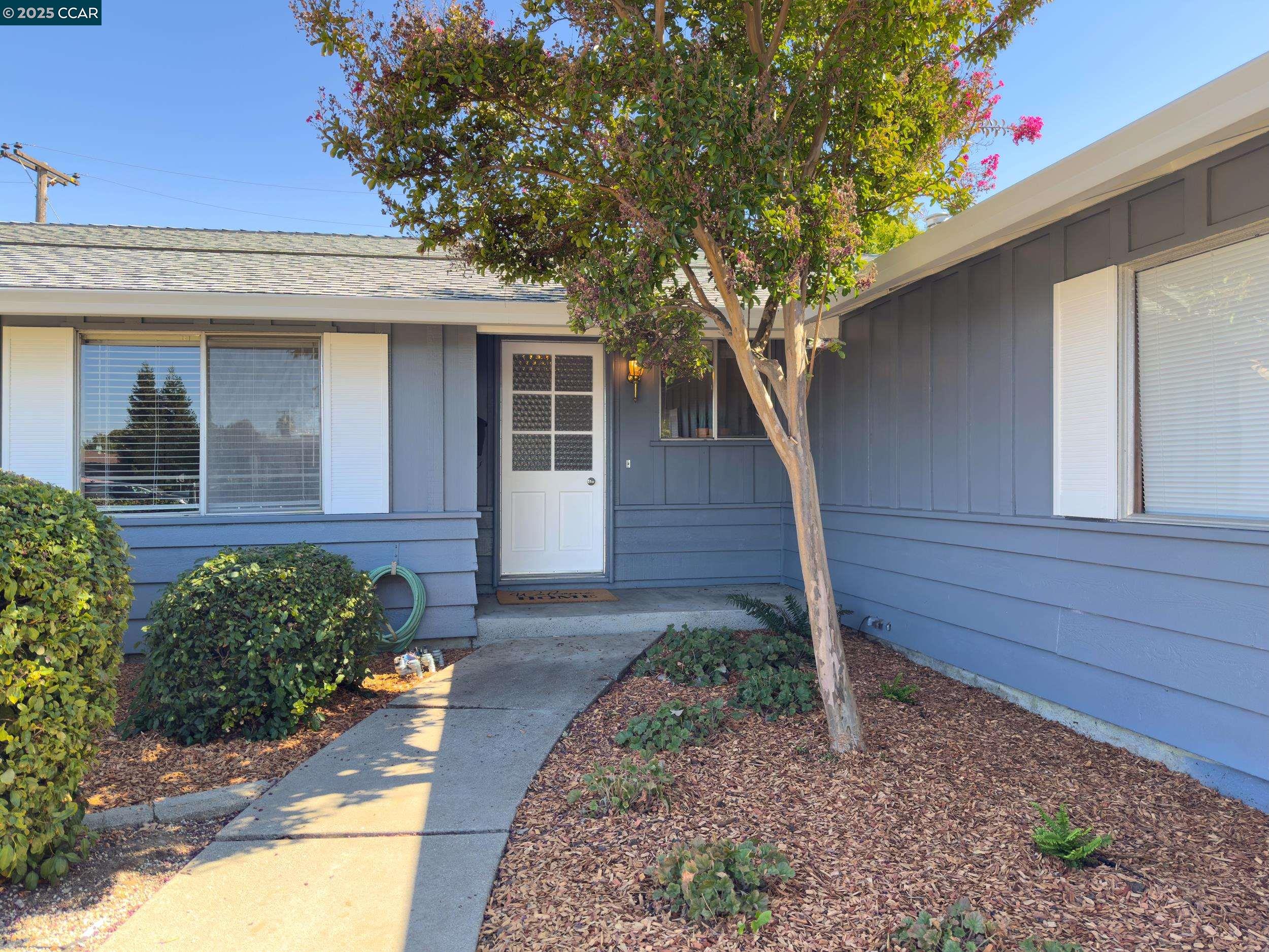 1682 Mendocino Dr