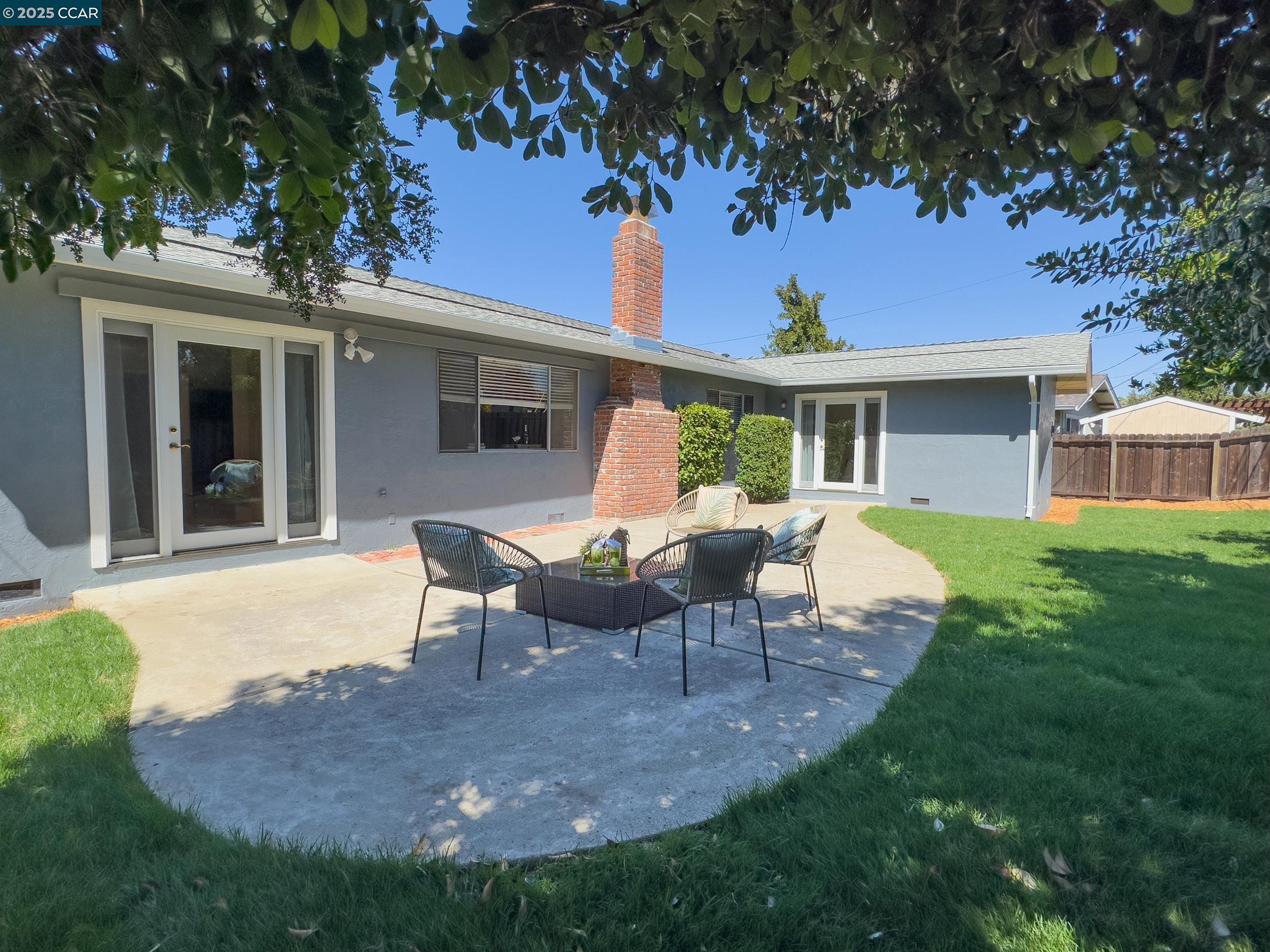 1682 Mendocino Dr