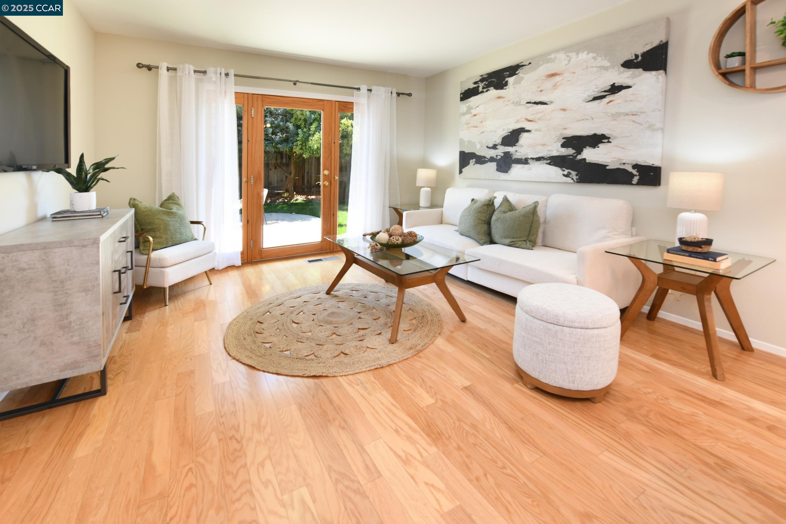 1682 Mendocino Dr